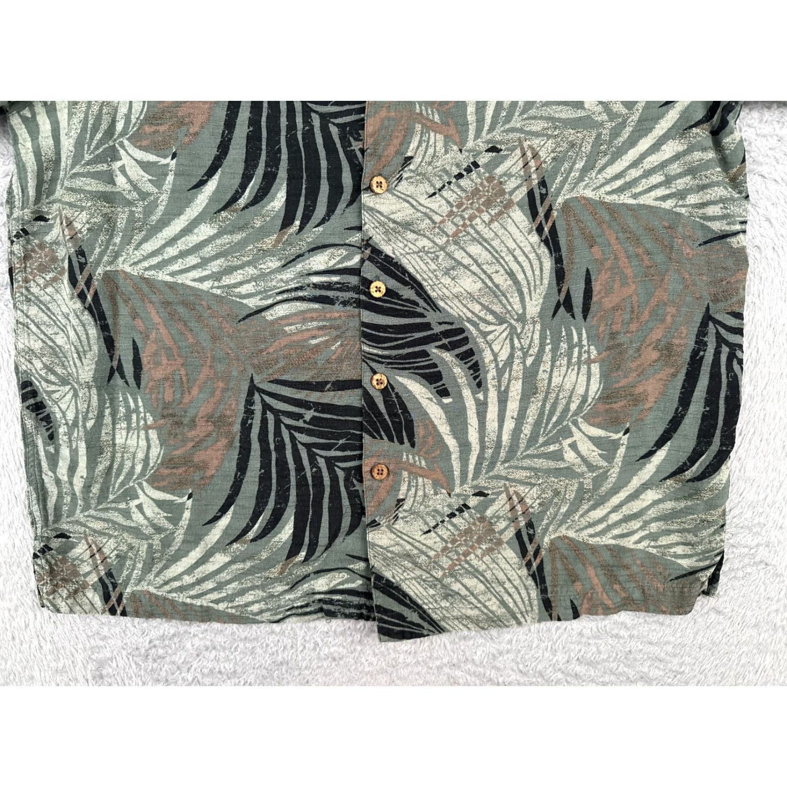 Vintage Caribbean Shirt Men Large Green Floral Palm Leaf Silk Rayon Hawaiian Button-Up Short Sleeve Size US L / EU 52-54 / 3 - 5 Thumbnail