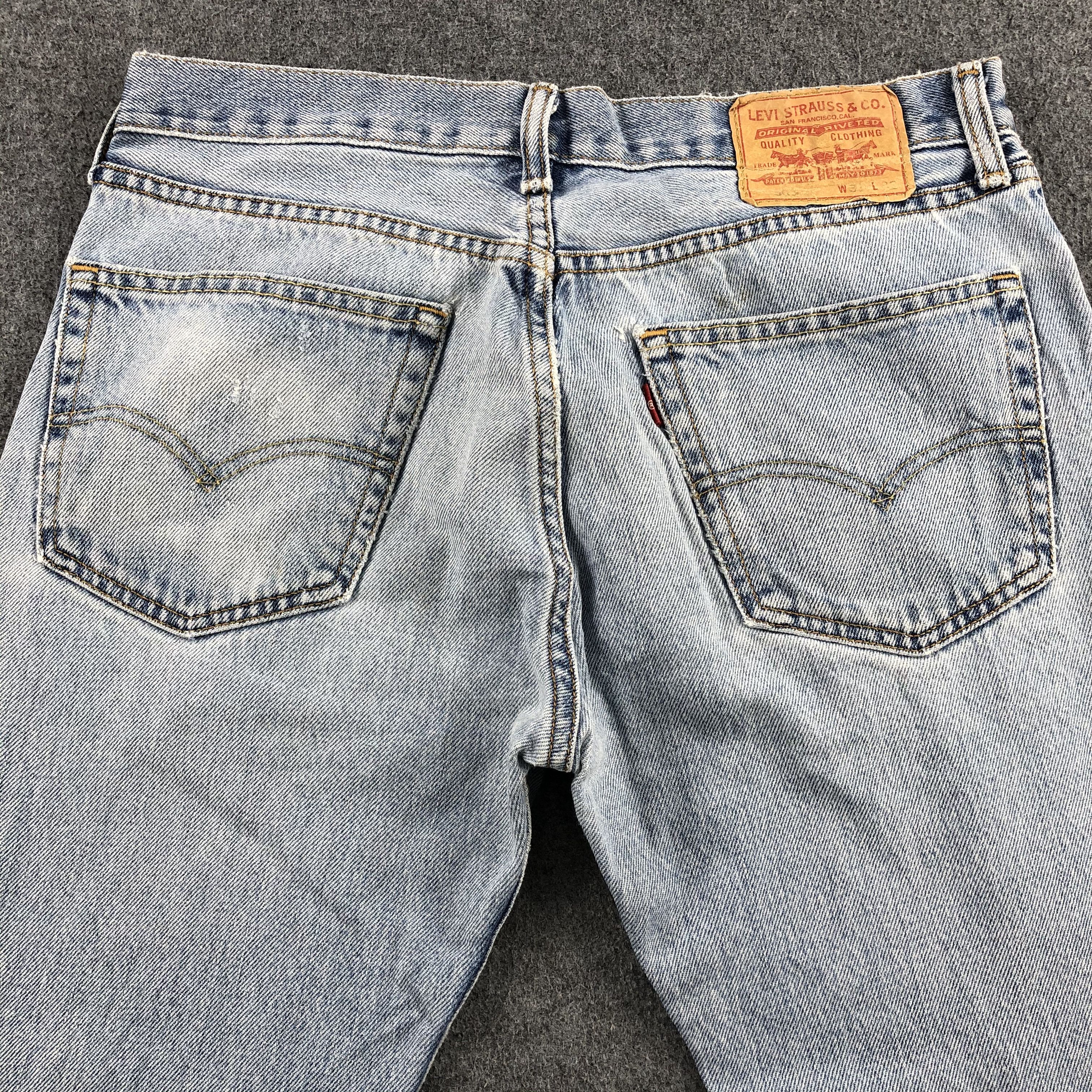 Levi's Vintage Light Wash Levis 505 Jeans-J1536 Size US 33 - 4 Thumbnail