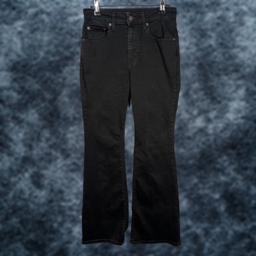 Levi's Levi's 726 Flare Jeans Womens Size 27 Black Denim Stretch High Rise 5-Pocket Denim Cotton Blend Regular Inseam 30in Dark Wash Leather/Logo Accent N/A Size 27" / US 4 / IT 40 - 1 Thumbnail