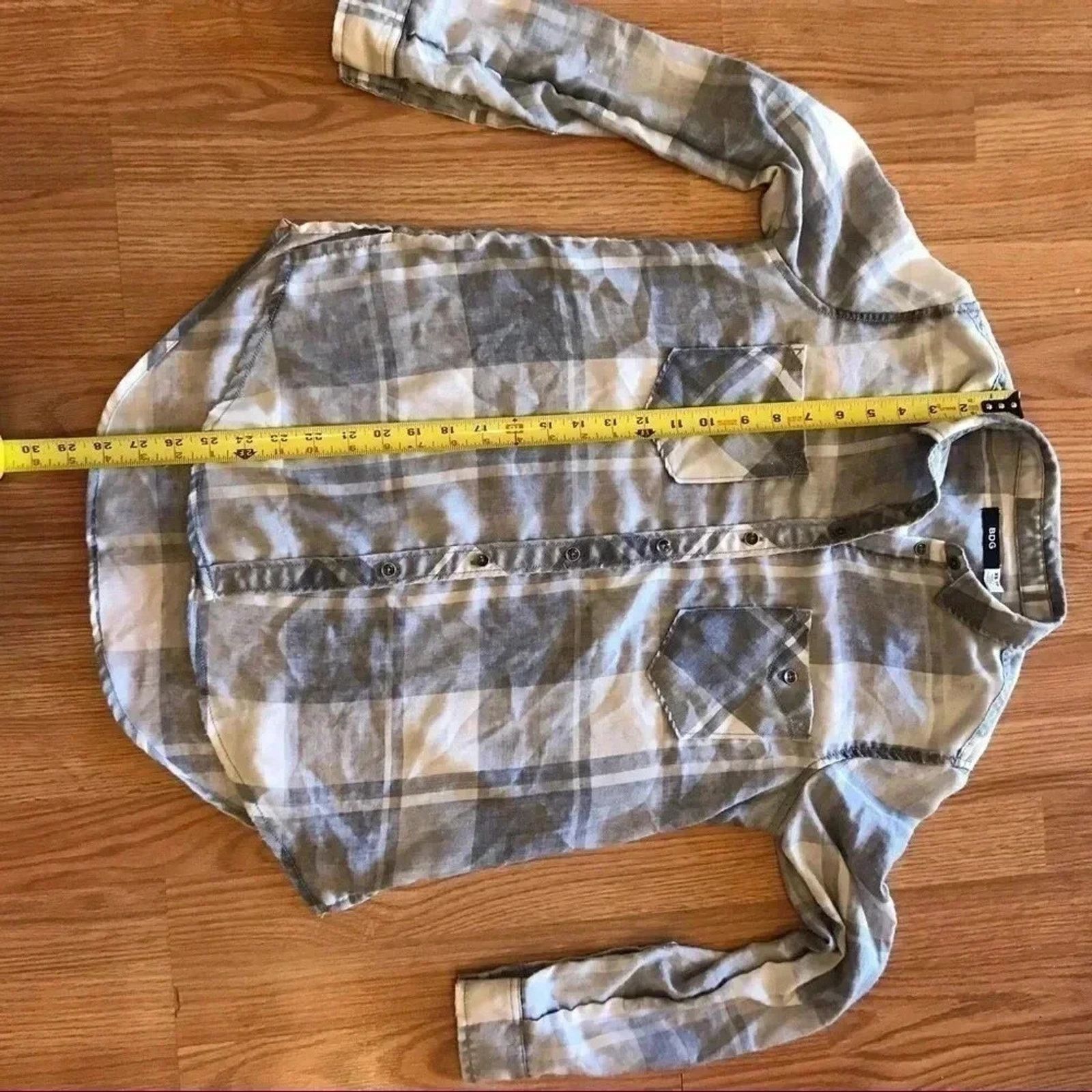 Bdg BDG Flannel Plaid Shirt Gray Ivory Women’s Size XS Size XS / US 0-2 / IT 36-38 - 8 Thumbnail