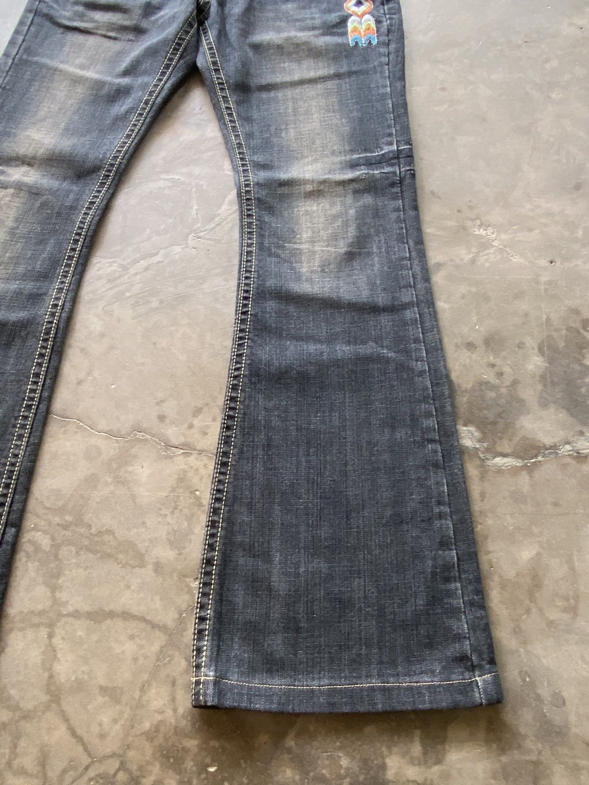 Hysteric Glamour × Japanese Brand Flare Jeans Maxia Embroidered Navajo Design Size 30" / US 8 / IT 44 - 5 Thumbnail