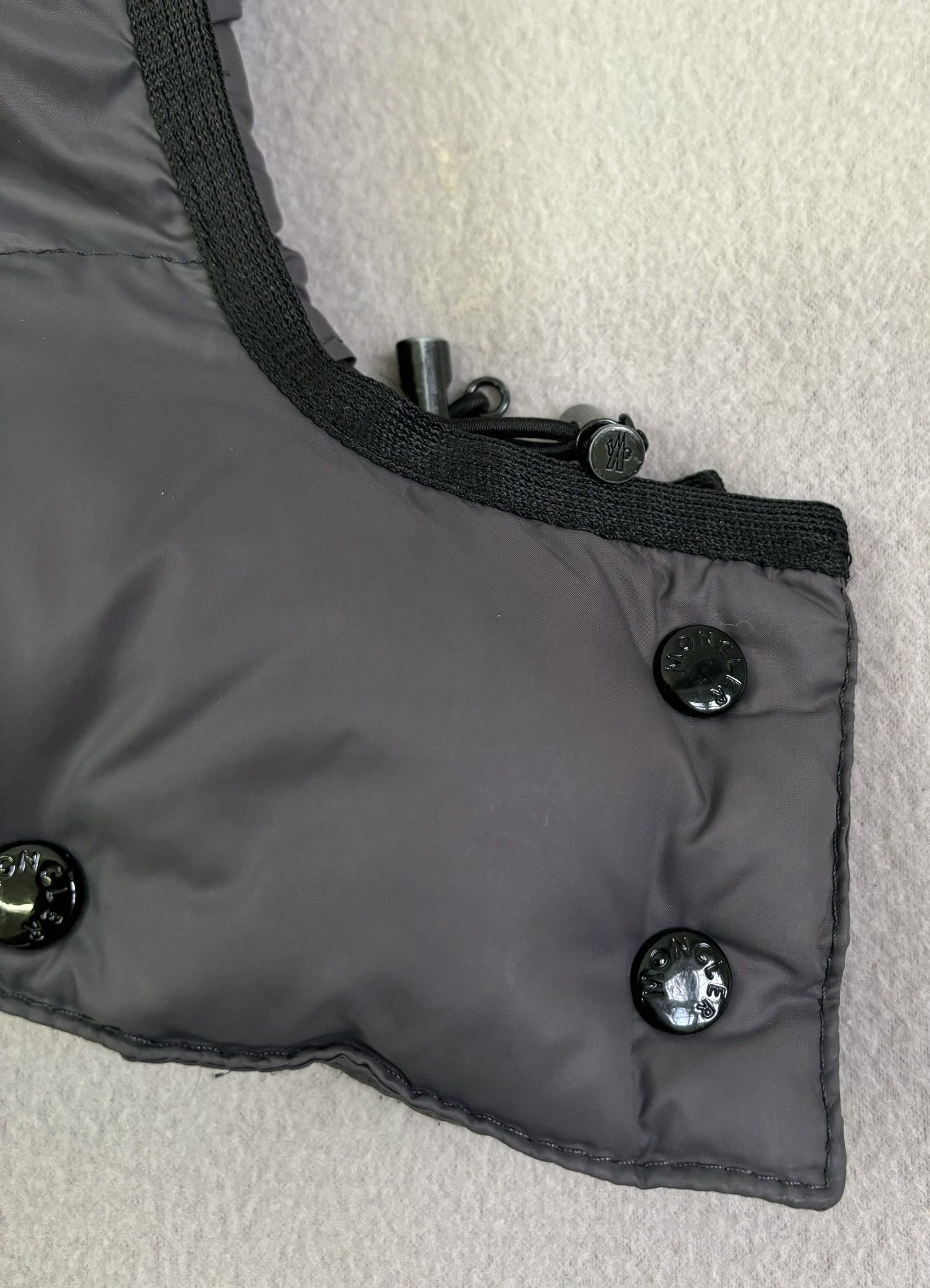Moncler Moncler BEA jacket size. 2 Size XS / US 0-2 / IT 36-38 - 22 Thumbnail