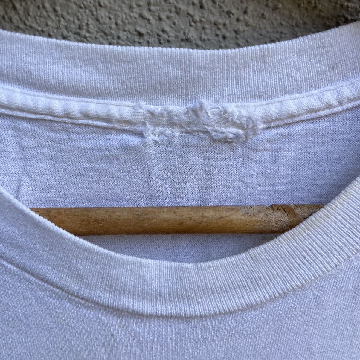 Freshjive Vintage 90s FRESHJIVE usa raw vibes tee rave Size US XL / EU 56 / 4 - 6 Thumbnail