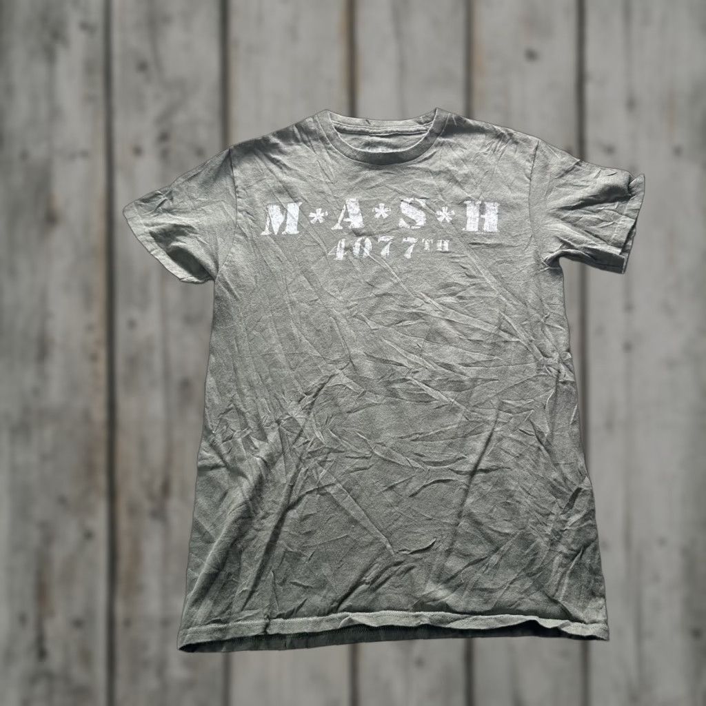 Vintage M*A*S*H Shirt Mens Small Green 4077th Army Military TV Show Tagless Graphic Tee Size US S / EU 44-46 / 1 - 1 Thumbnail
