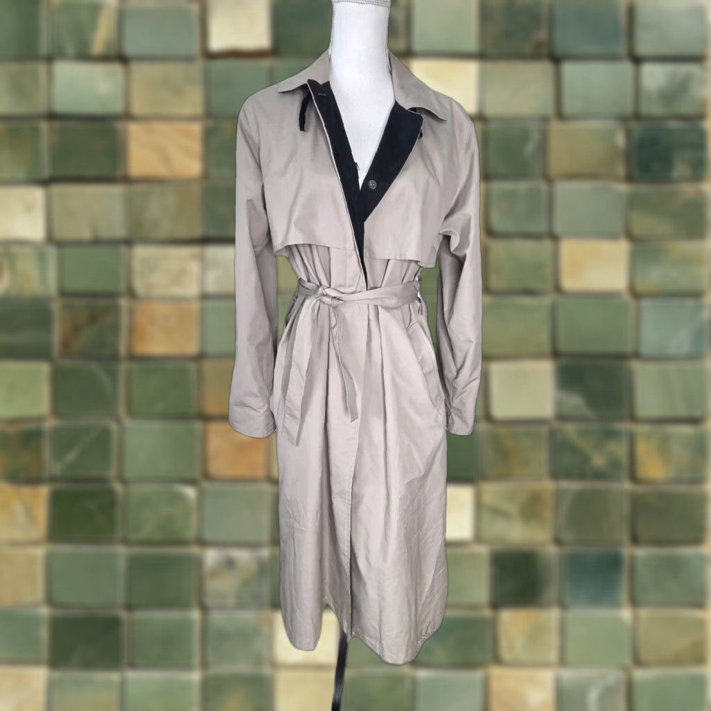 Vintage VINTAGE Trench Coat Womens M Beige Long Belted Cotton Blend Jacket/Coat Size M / US 6-8 / IT 42-44 - 1 Thumbnail