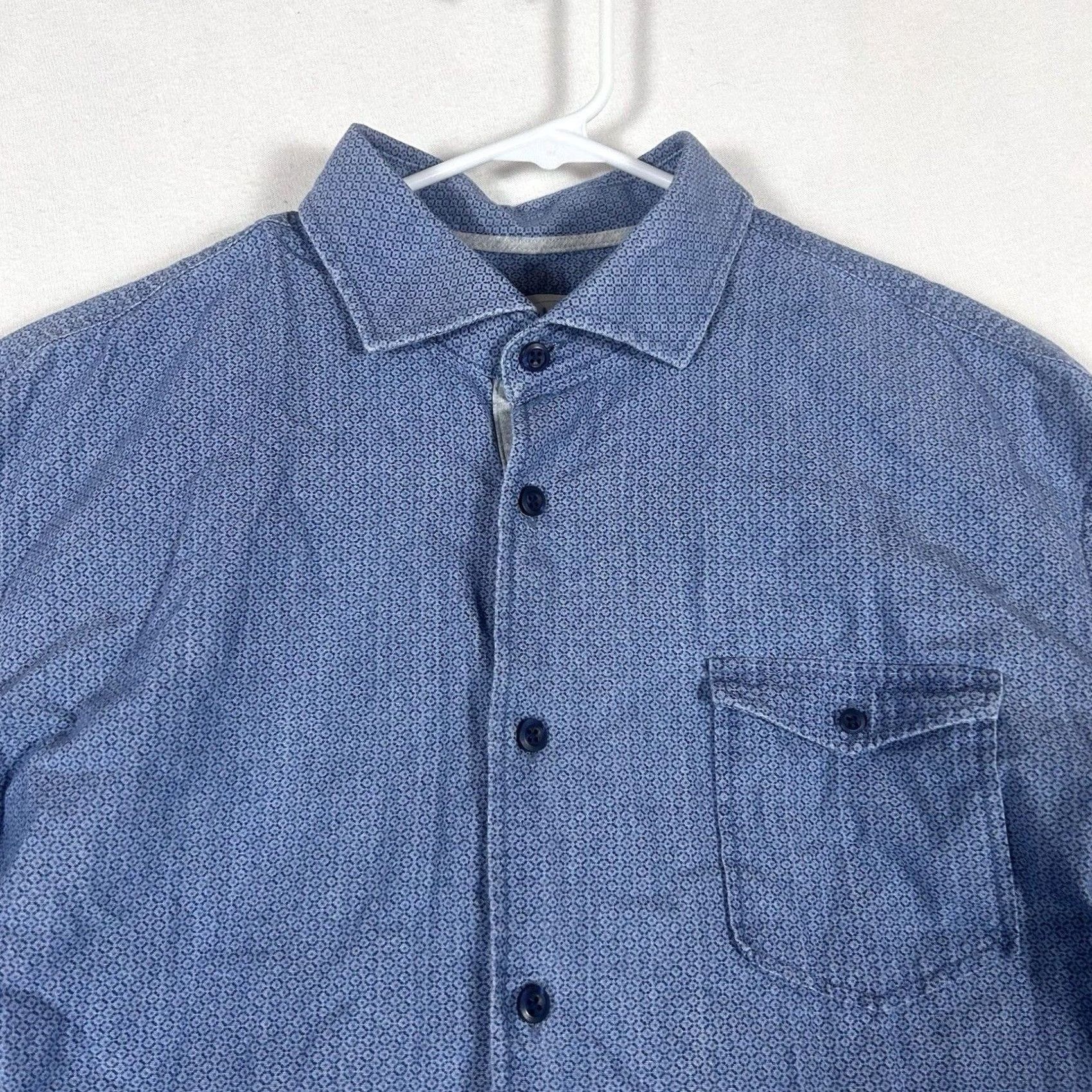 johnnie-O Johnnie-O Button-Up Long Sleeve Shirt Mens Large Blue Geometric Golf Size US L / EU 52-54 / 3 - 2 Thumbnail