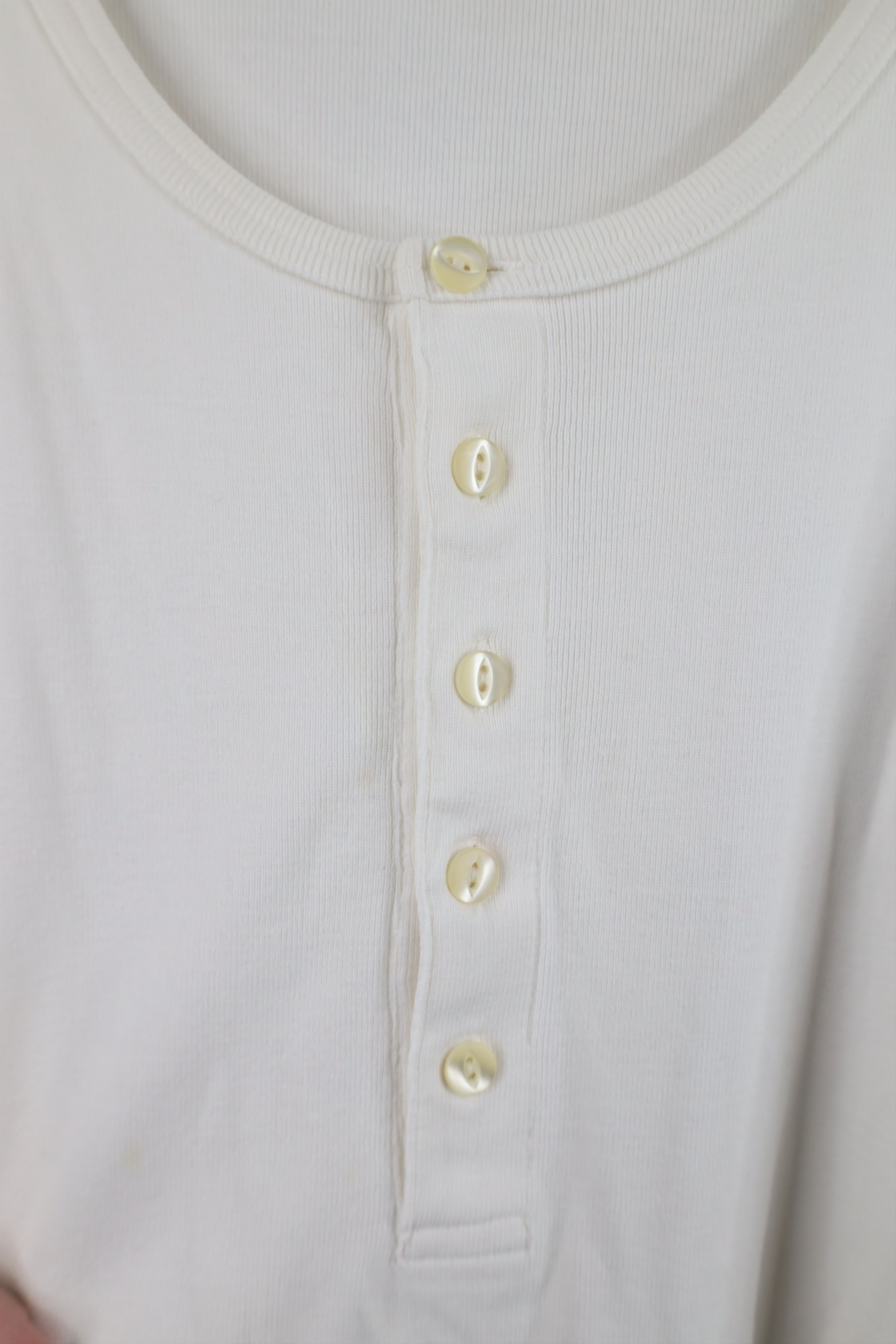 J.Crew Vintage 90s J Crew Heavyweight Ribbed Knit Henley T-Shirt Size US XXL / EU 58 / 5 - 5 Thumbnail