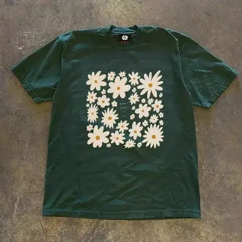 VIBE Kahori x Rina Green vintage sunflower pattern cotton tee Size US L / EU 52-54 / 3 - 3 Thumbnail