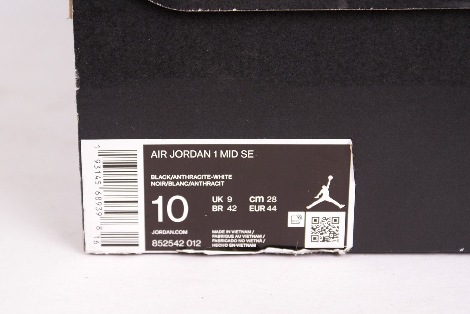 Jordan Brand 2019 Nike Air Jordan 1 Mid SE Nylon BLACK GREY 852542 012 Size US 10 / EU 43 - 8 Thumbnail