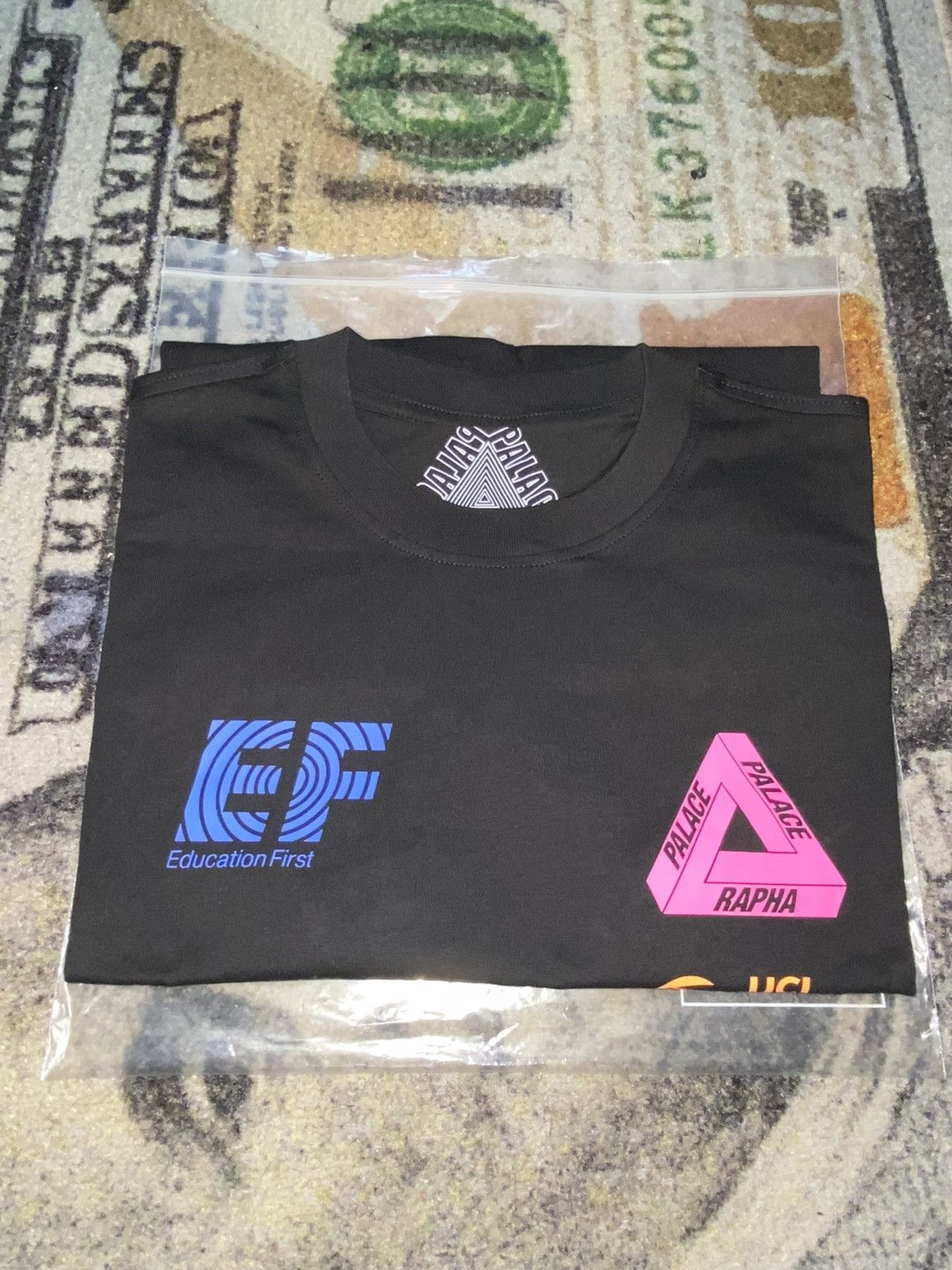 Palace Palace Racey T-Shirt Grey | Grailed