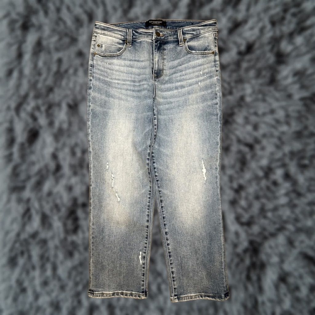 Vintage VINTAGE Liverpool Jeans Molly Cropped Distressed Daroga Blue 12 Women's 12 Cropped Jeans Blue Distressed Crop Straight 27" Inseam Mens Womens Girls Size 34" / US 12 / IT 48 - 1 Thumbnail