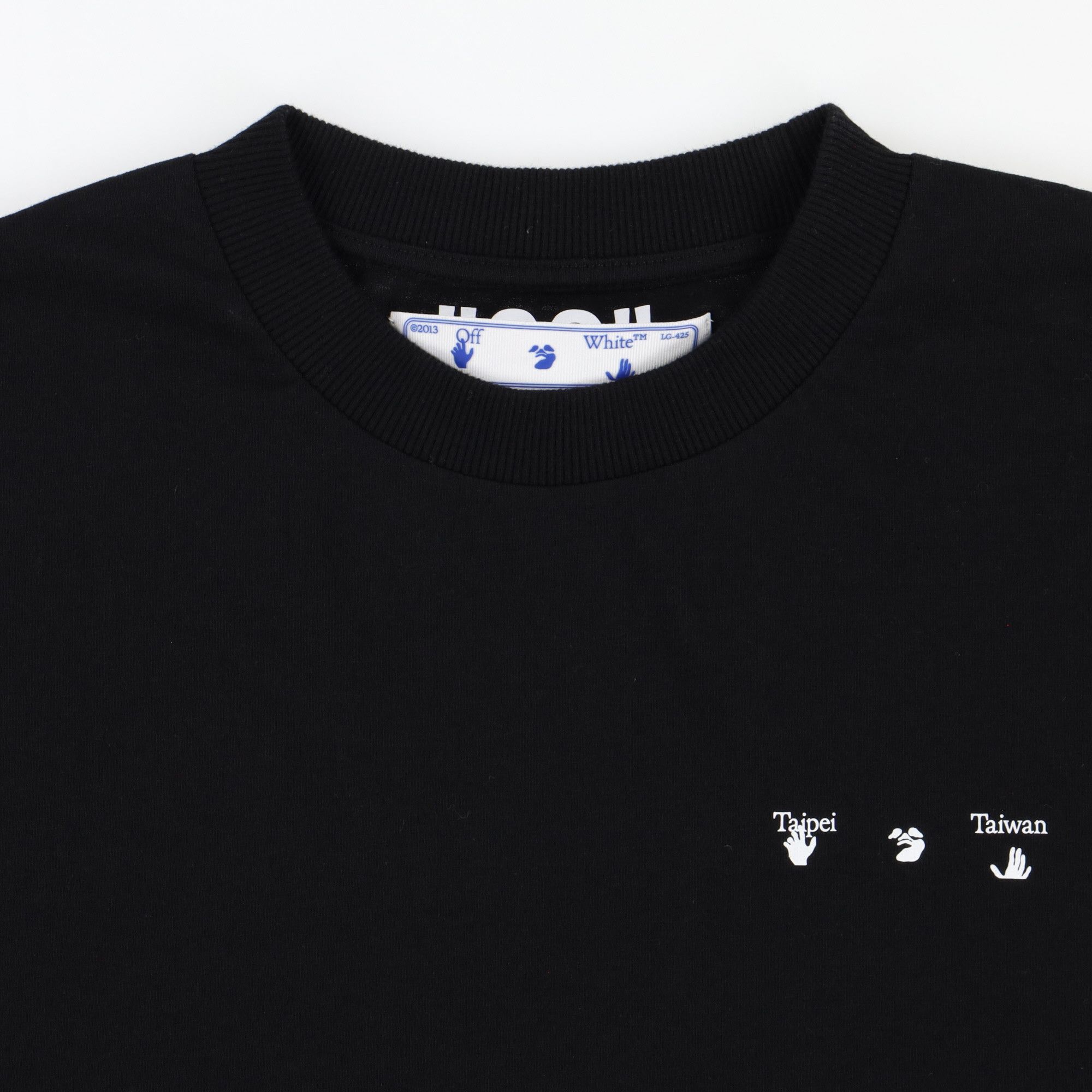 Off-White Black Taipei Exclusive Arrows T-Shirt Size XS / US 0-2 / IT 36-38 - 4 Thumbnail
