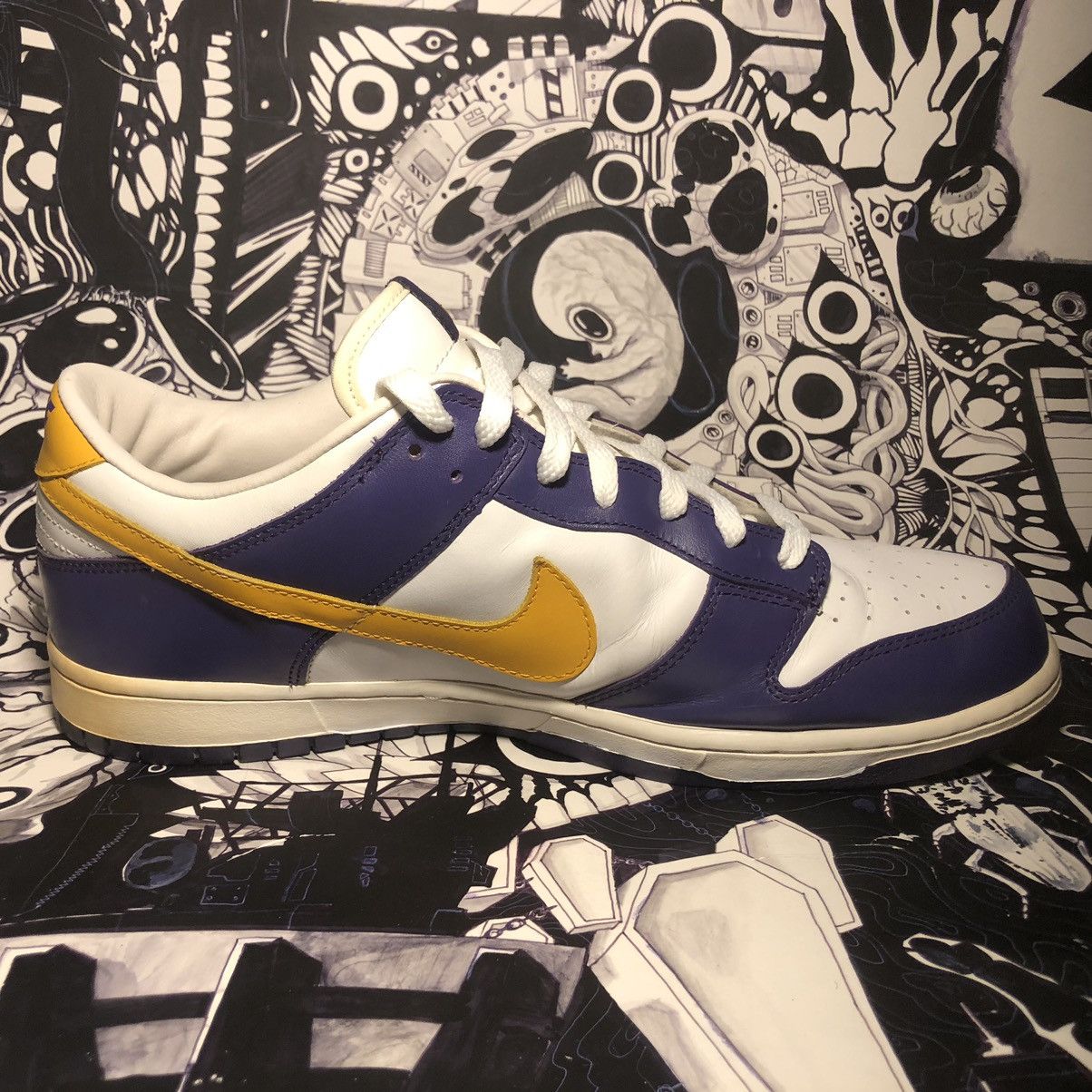 Nike × Vintage RARE 2004 Nike Dunk Low LA Los Angeles Court Purple Kobe Size US 13 / EU 46 - 7 Thumbnail