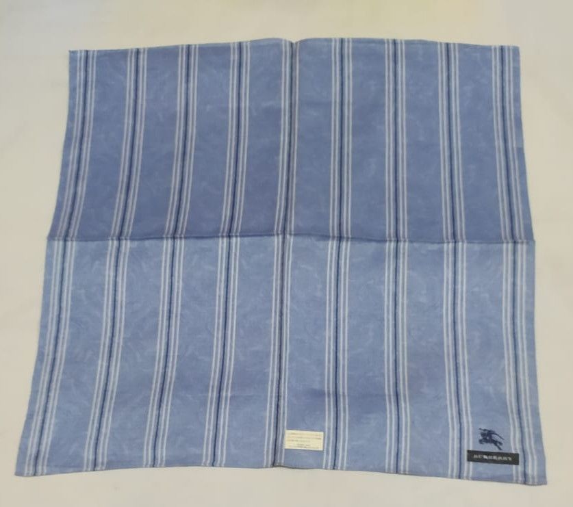 Burberry Burberry Handkerchief Size ONE SIZE - 2 Thumbnail