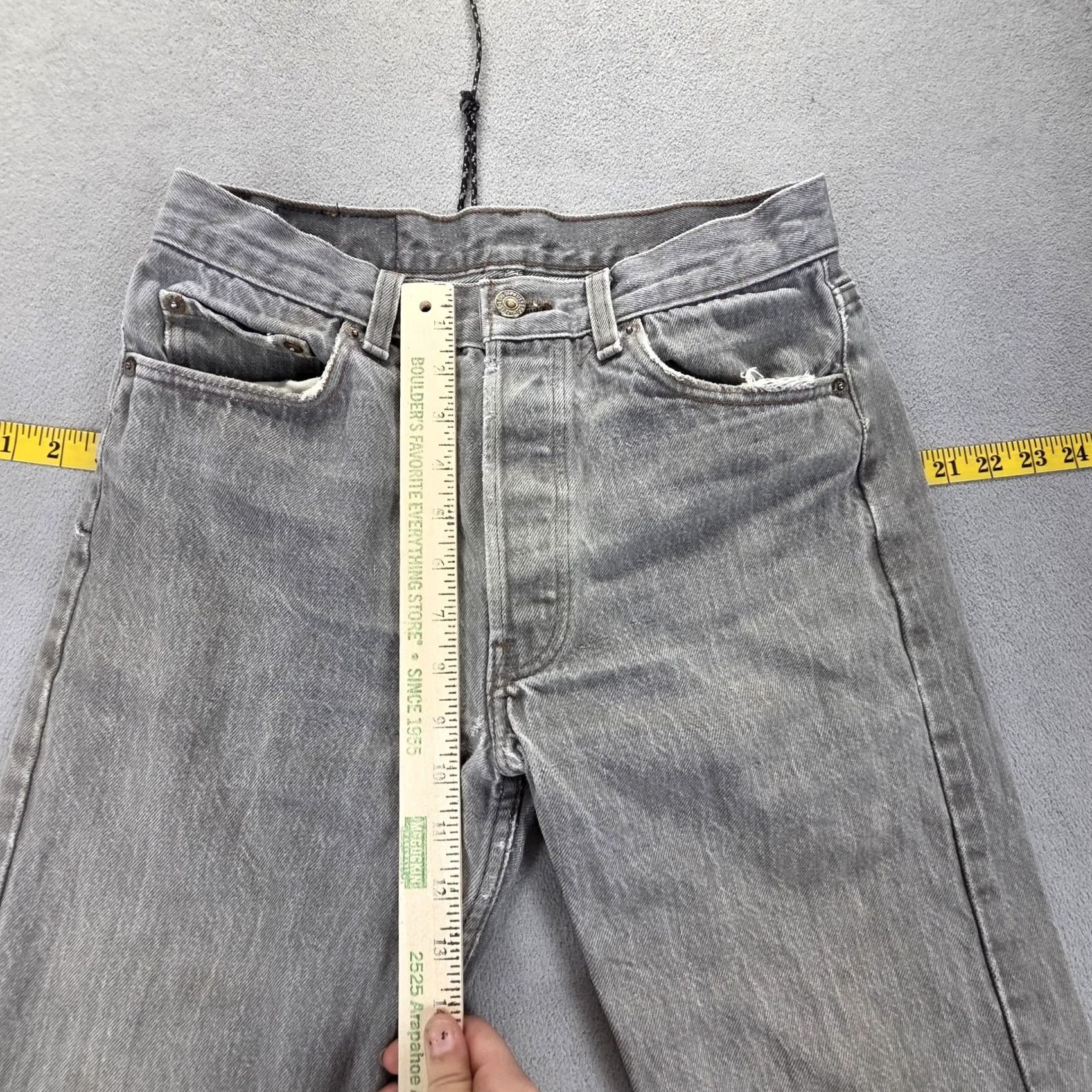 Levi's VTG Levi's 501 Jeans Mens Gray Wash Straight Button Fly 27x32 Denim Cotton Distressed Pockets USA 501-0658 Mens Vest? Size US 27 - 7 Thumbnail