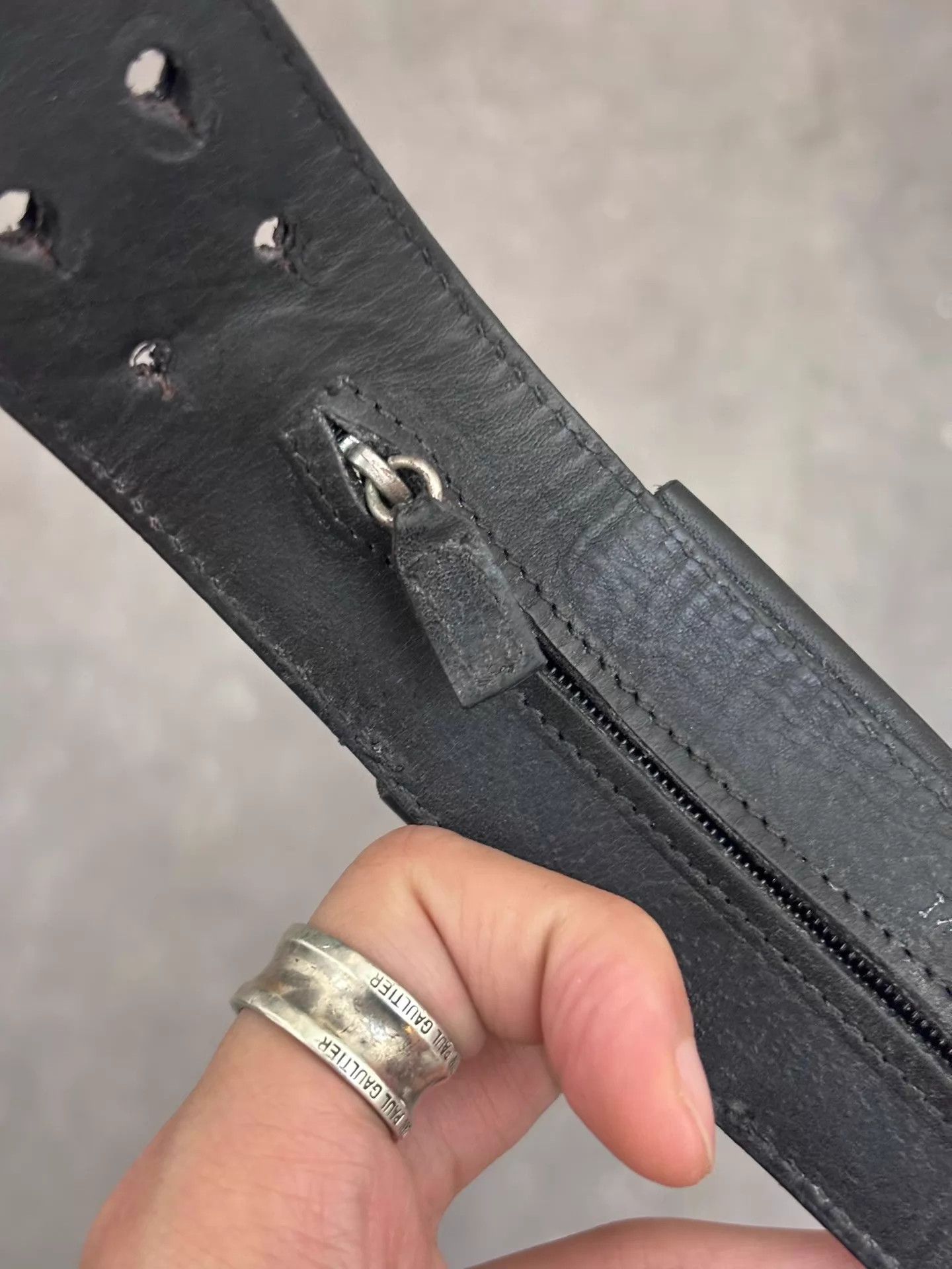 Maison Margiela Maison Margiela Coin Purse Bracelet S11 Leather F Size ONE SIZE - 6 Thumbnail