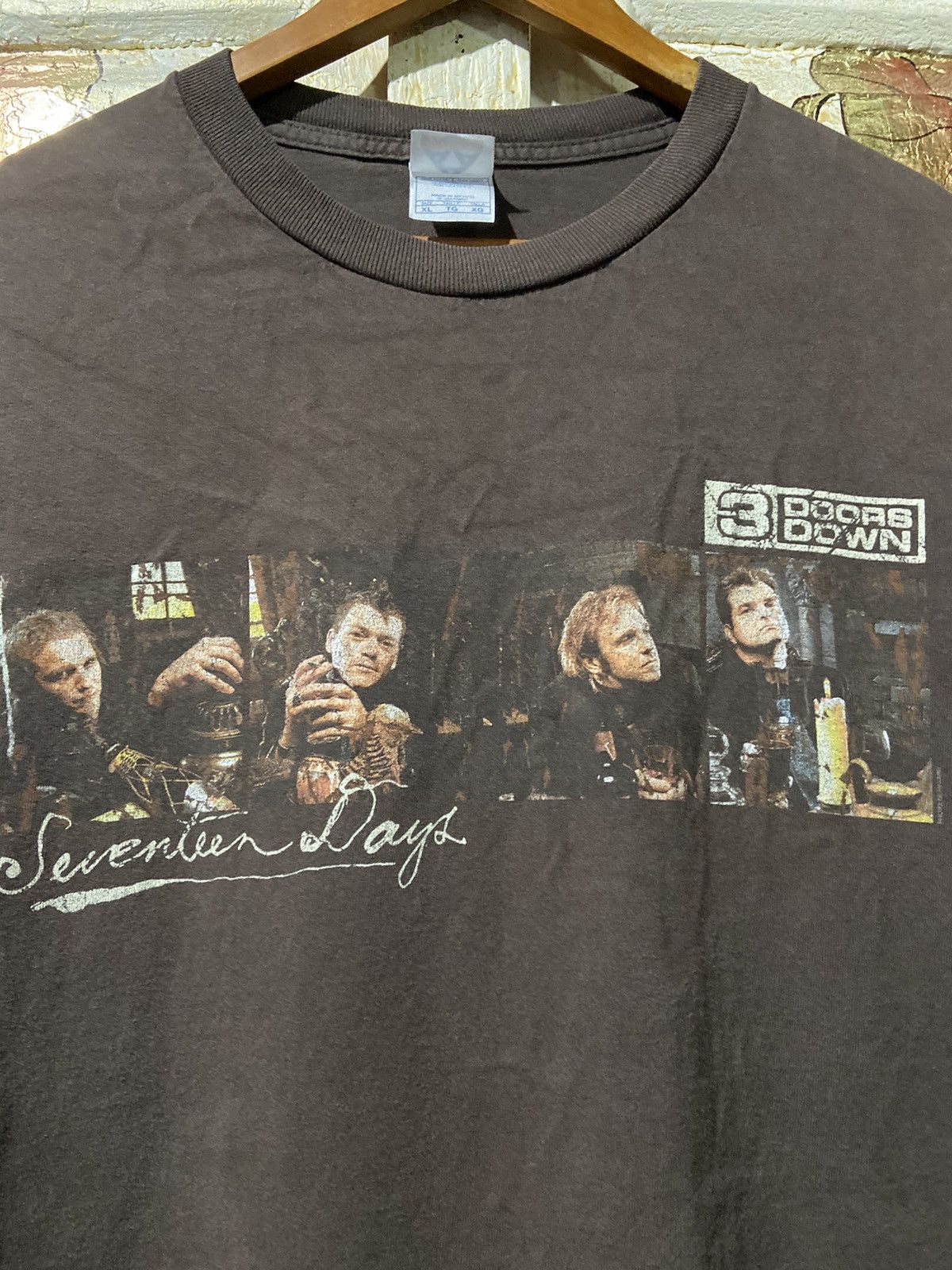 Band Tees Vintage 3 doors down here with you brown t shirt size xl Size US XL / EU 56 / 4 - 3 Thumbnail