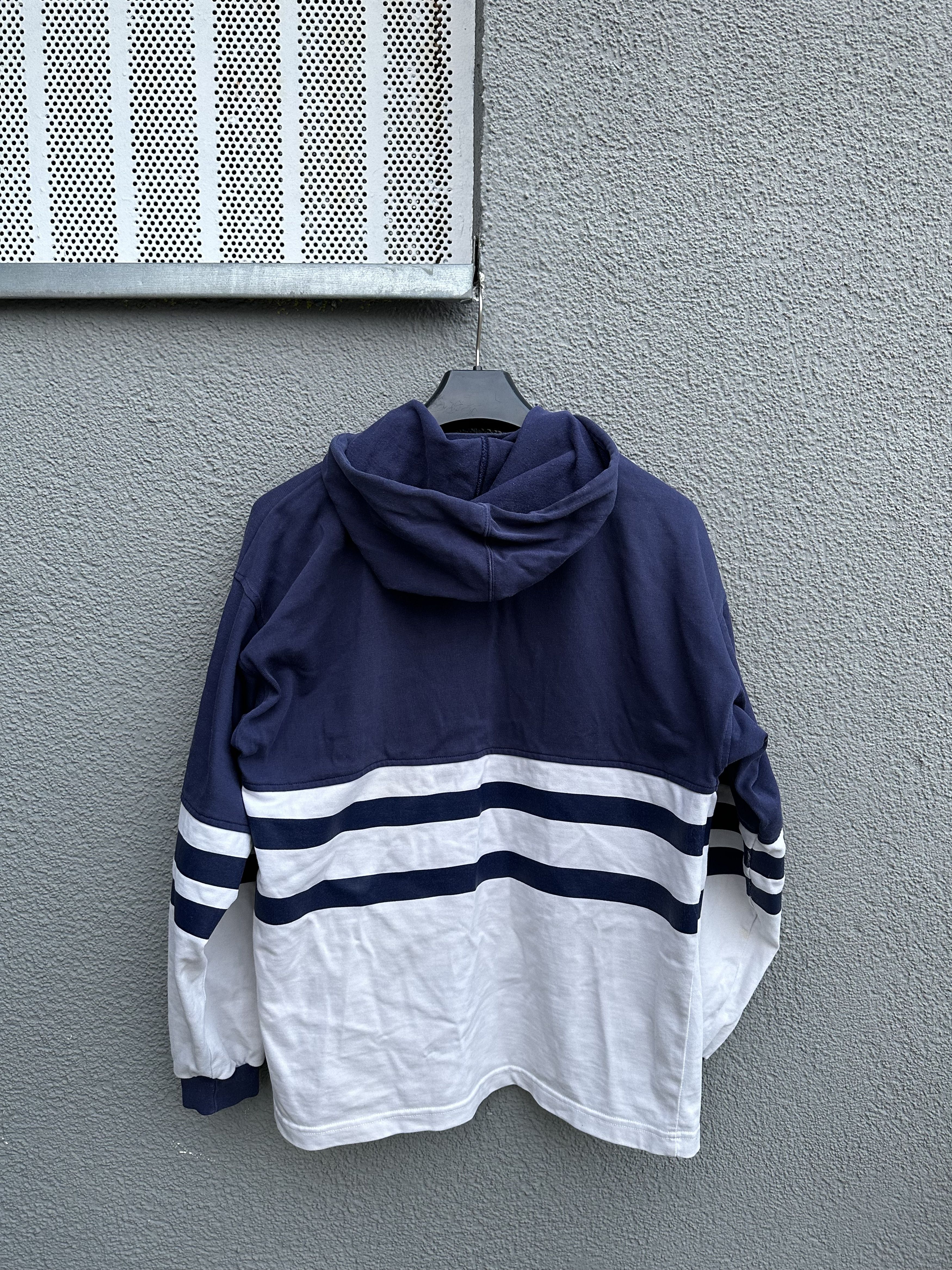 Nike Vintage 90’s Nike Oregon Hoodie Blue Size US L / EU 52-54 / 3 - 8 Thumbnail