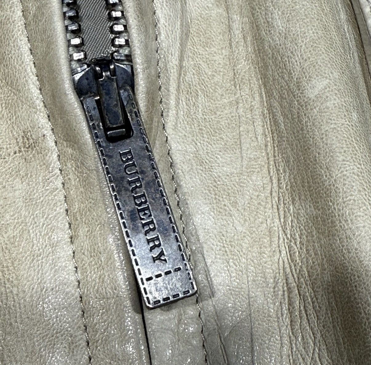 Burberry Distressed Leather Aviator Jacket Bomber 70s Style 54 celine Size US L / EU 52-54 / 3 - 7 Thumbnail