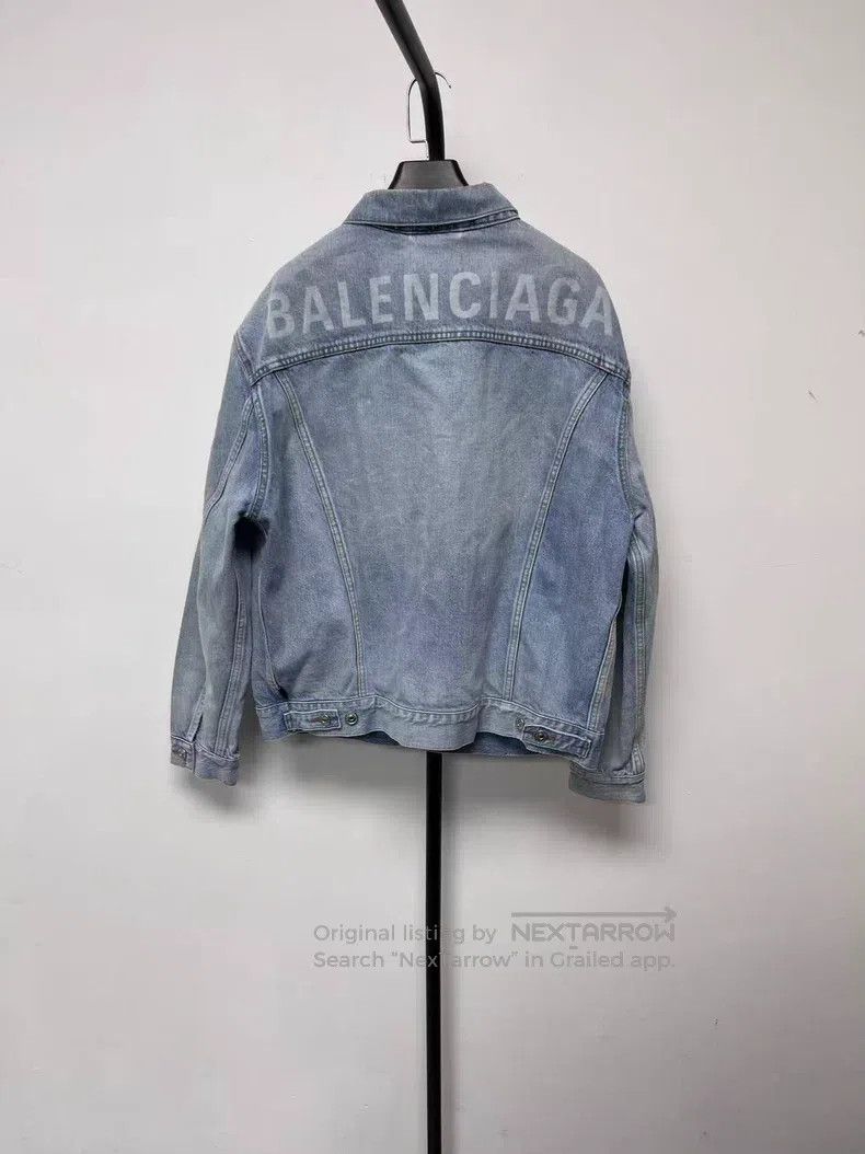 Balenciaga Balenciaga Back Logo Denim Jacket Size US M / EU 48-50 / 2 - 1 Thumbnail