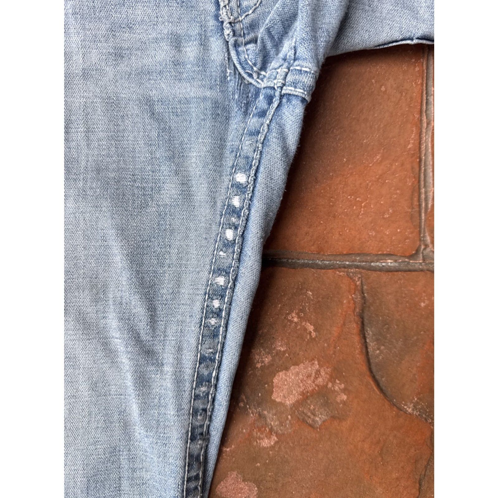 True Religion True Religion Joey Big T Bootcut Flare Jeans Womens 32x30 Blue 5-Pocket Denim Cotton Blend Hip Hop Grunge Biker Gothic 90s Mens Womens Boys Girls Size 24" / US 00 / IT 34 - 7 Thumbnail