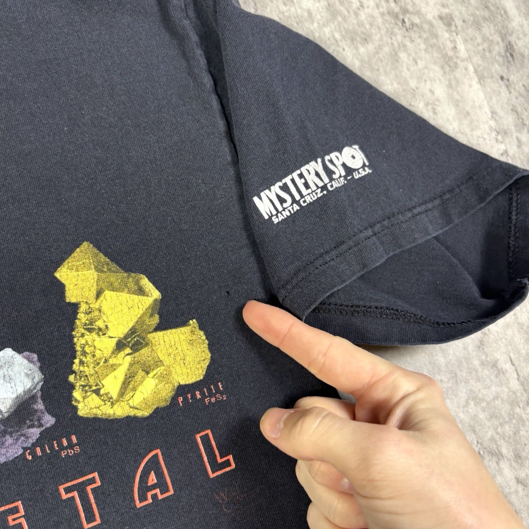Anvil VINTAGE Anvil T-Shirt Mens M Gold Graphic Print Crew Neck Short Sleeve Art 90s Theme Vintage Yes Size US M / EU 48-50 / 2 - 5 Thumbnail