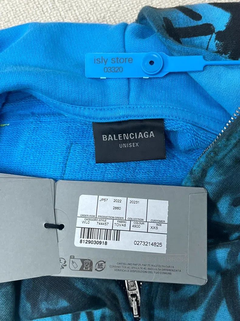 Balenciaga Balenciaga Distressed Effect Graffiti Zip Hooded Sweatshir Size US XXS / EU 40 - 5 Thumbnail