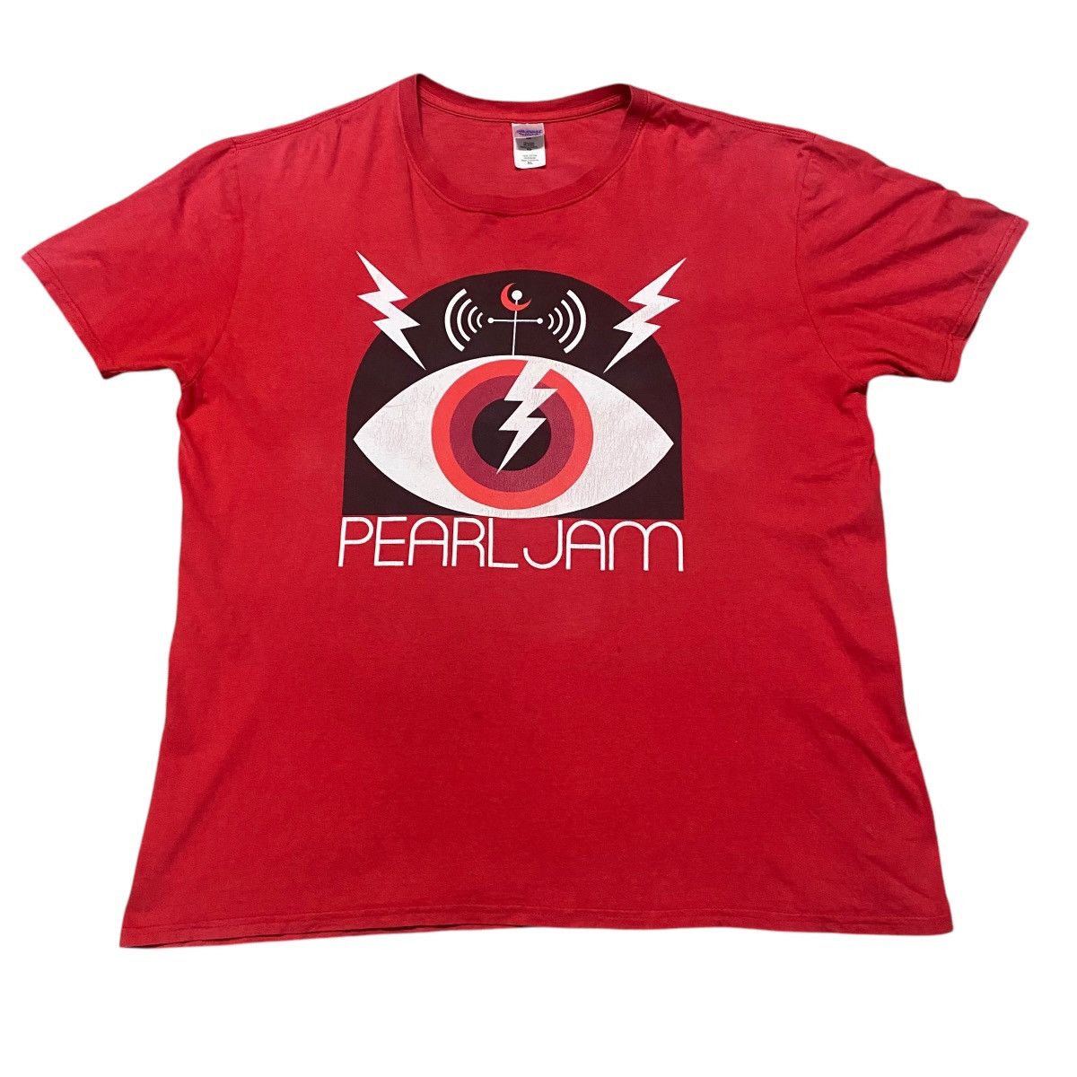 Band Tees Pearl Jam Lightning Bolt Tour 2014 Australia Size US XL / EU 56 / 4 - 1 Thumbnail