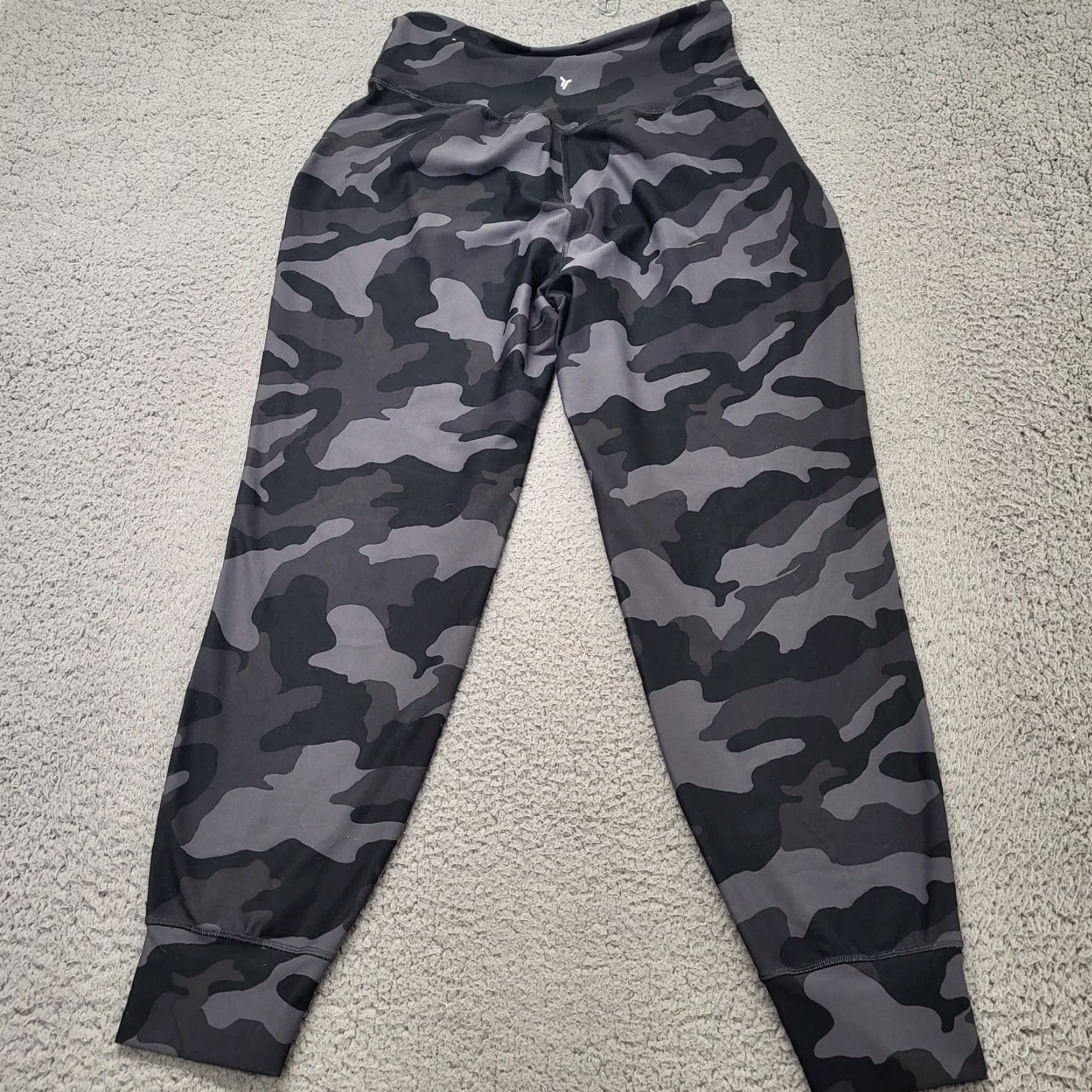 Old Navy Old Navy Active Joggers Women’s Size Large Gray Camouflage Powersoft High-Rise Go-Dry Size 36" / US 14 / IT 50 - 3 Thumbnail