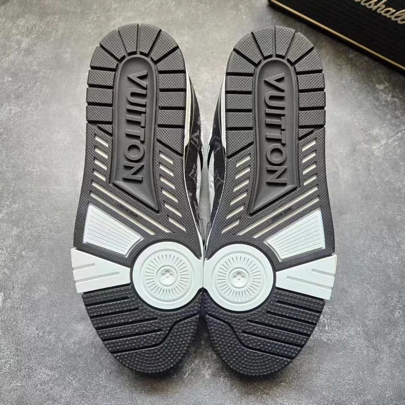 Louis Vuitton Louis Vuitton TRAINER 25 New Black and White Denim shoes Size US 7.5 / EU 40-41 - 7 Thumbnail