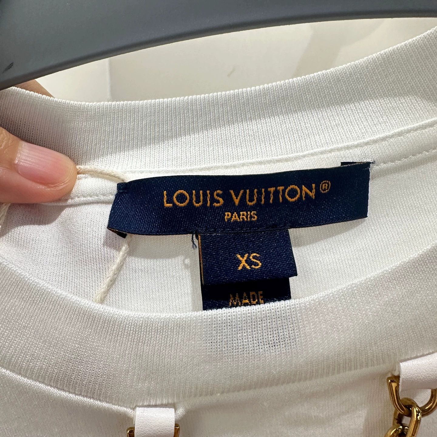 Louis Vuitton Louis Vuitton May890 chain s/s tee white women's xs Size XS / US 0-2 / IT 36-38 - 4 Thumbnail