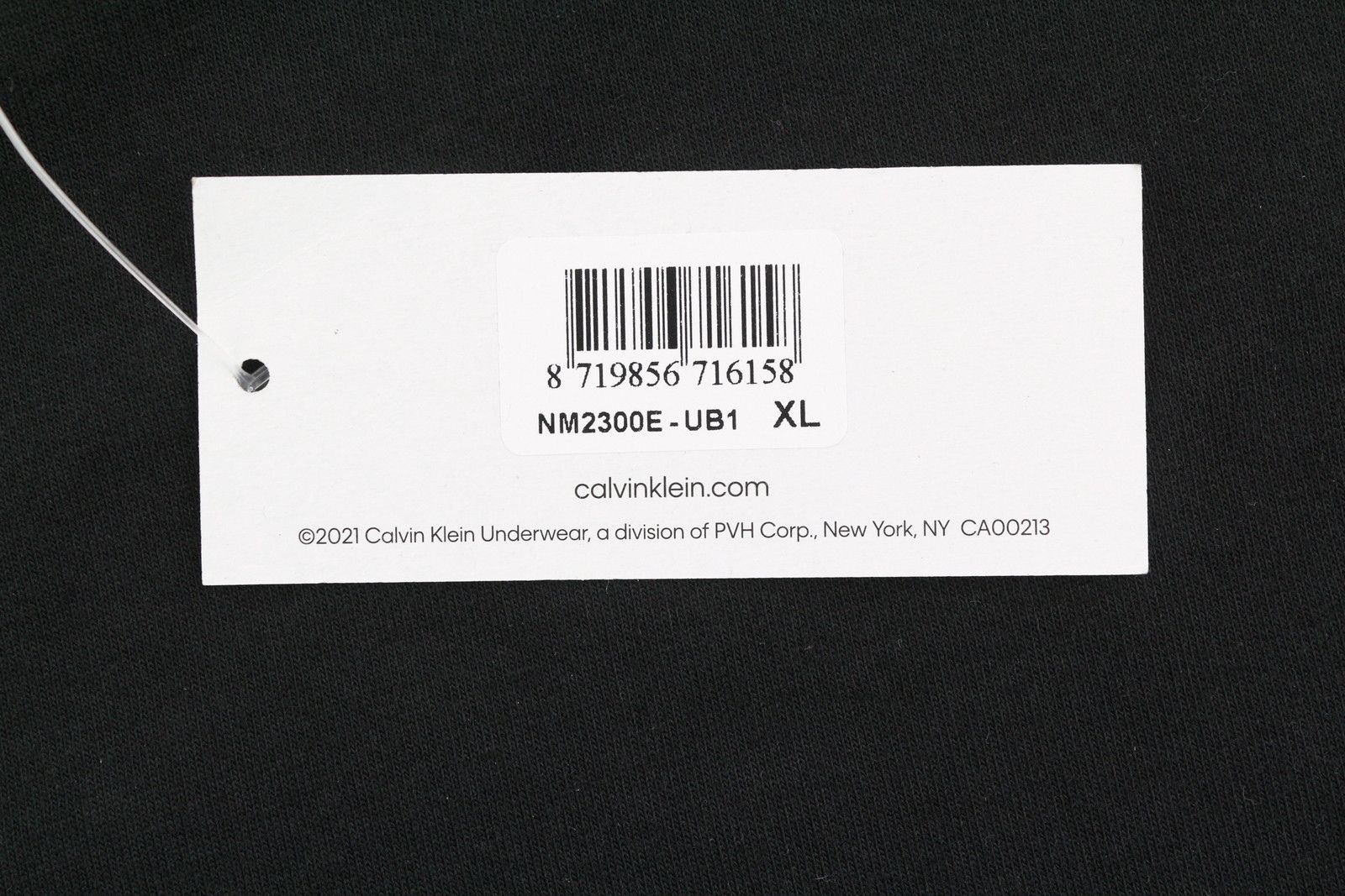 Calvin Klein XL Black Crew Logo Pullover 87674 Size US XL / EU 56 / 4 - 7 Thumbnail