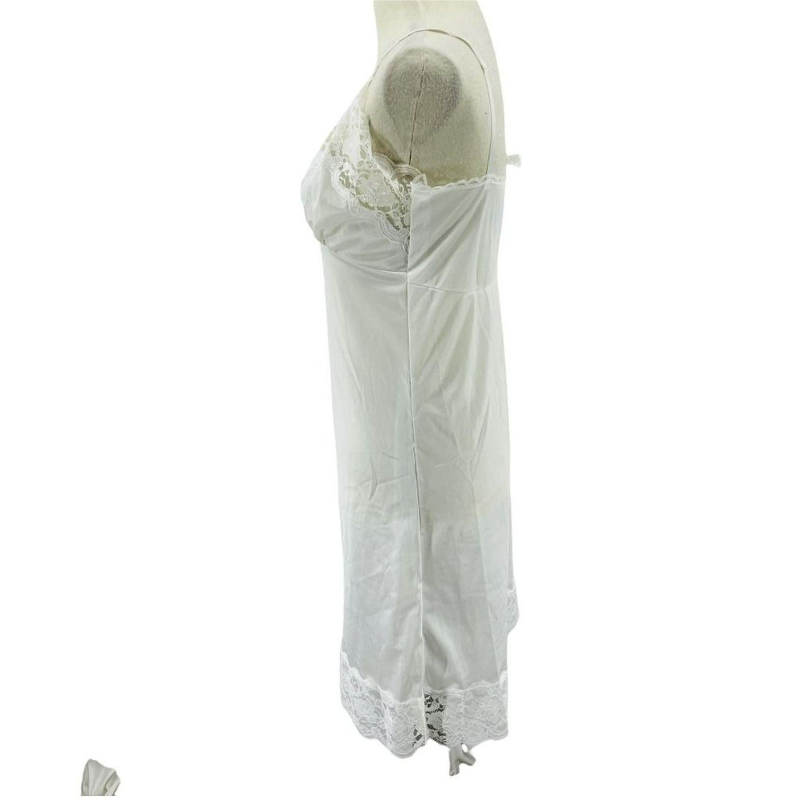 Vintage Vintage Briar Creek Full Antron iii Nylon Pure White Size 38 Size ONE SIZE - 6 Thumbnail