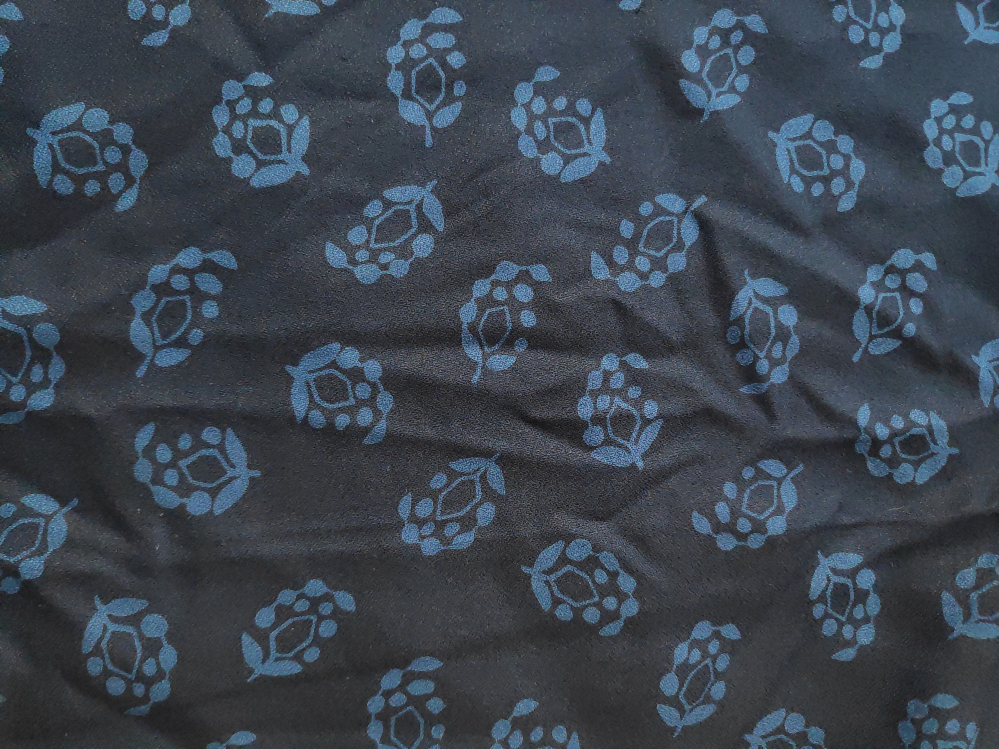 Marc Jacobs Marc jacobs Long Sleeve 100% Silk Top 0041 Size M / US 6-8 / IT 42-44 - 4 Thumbnail