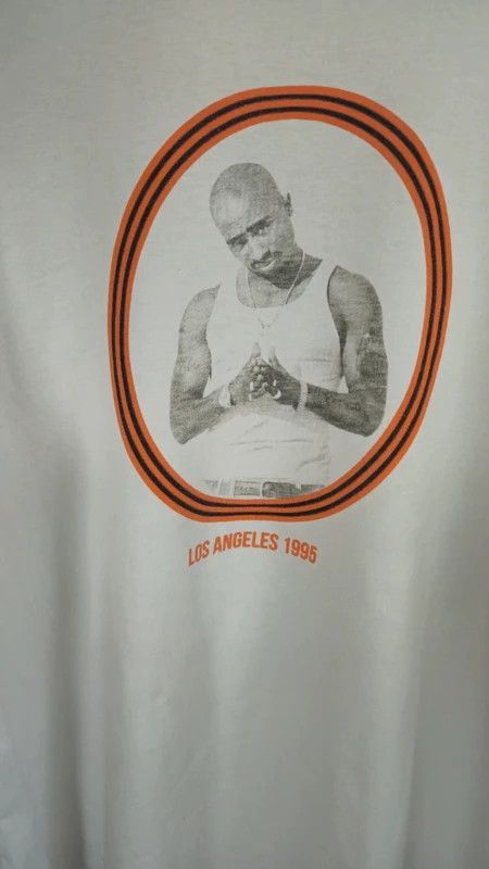Other Tupac Tshirt `vintage vibe Size US M / EU 48-50 / 2 - 1 Thumbnail