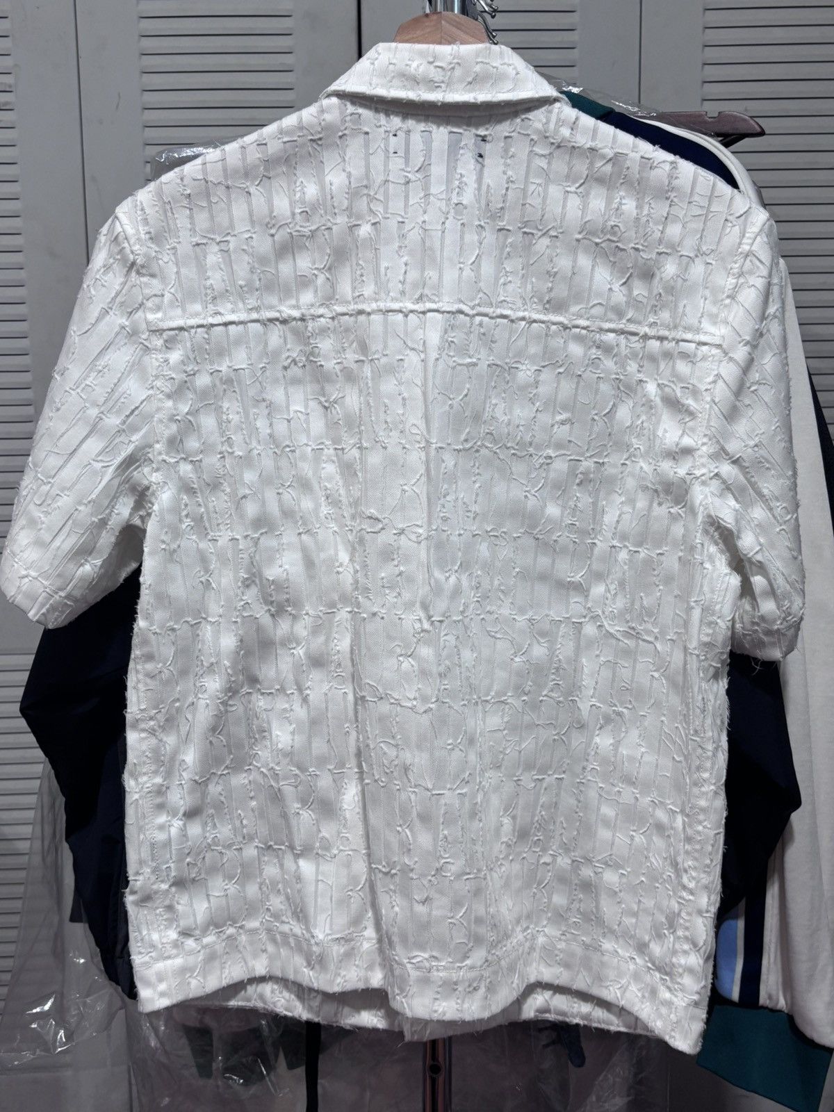 Amiri Amiri Logo Frayed White Button Up Size US S / EU 44-46 / 1 - 4 Thumbnail