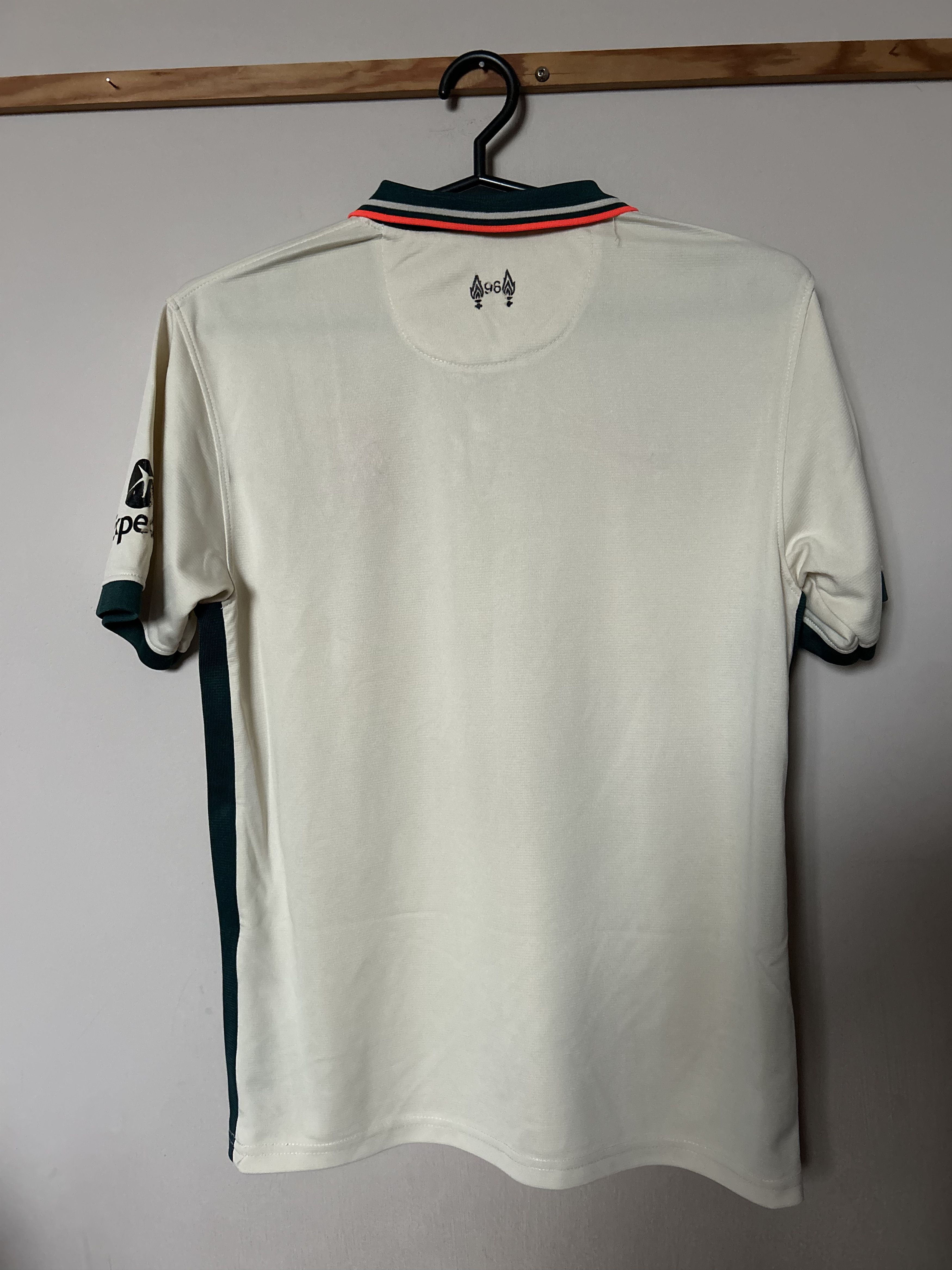Nike LIVERPOOL F.C. 2021 - 2022 - Nike - kids - UNIQUE Size US XXS / EU 40 - 2 Thumbnail