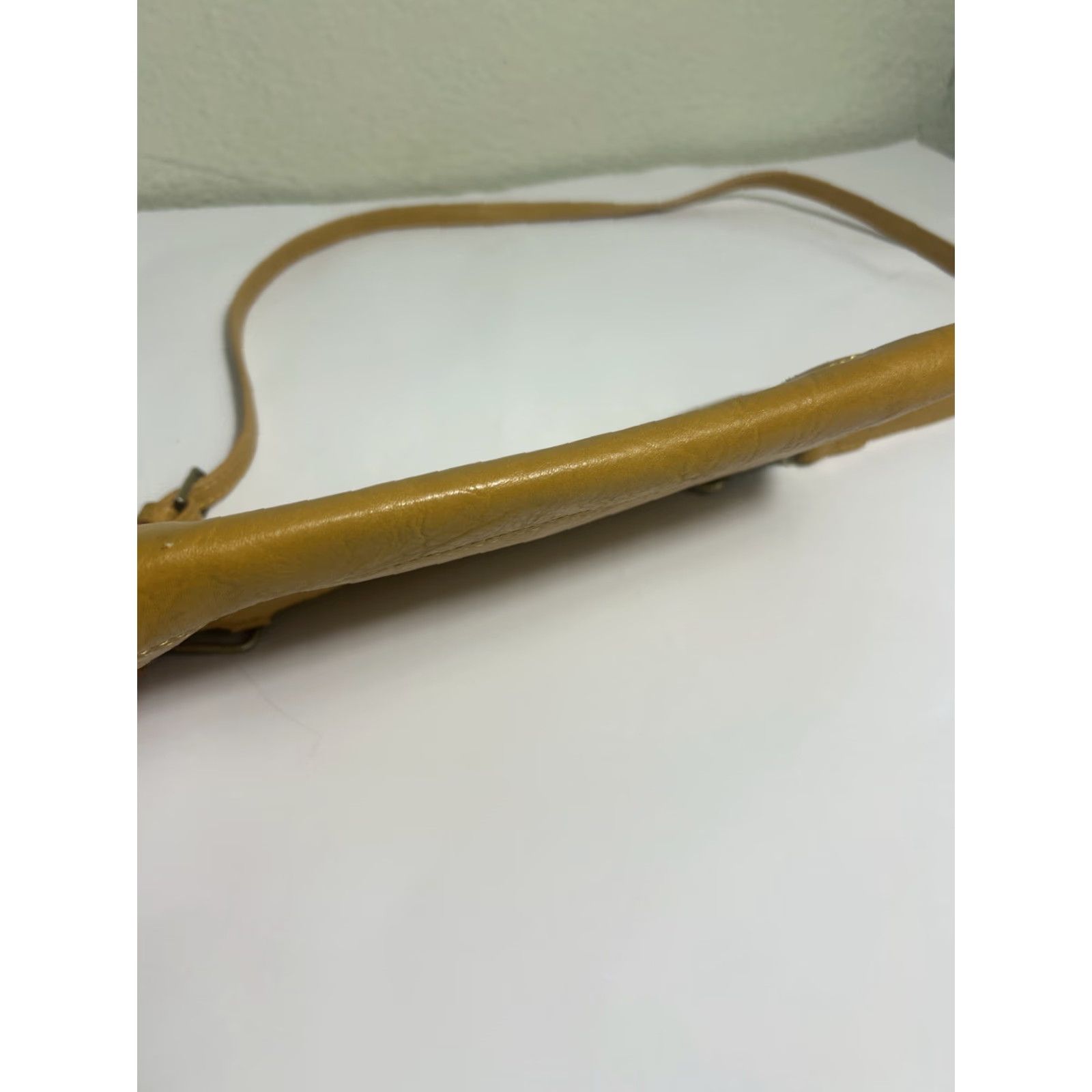 Vintage Sussan Susan Joy Yellow Crossbody Small Purse Crossbody Strap PU Faux Leather Women Small 9.5x6x1 Size ONE SIZE - 6 Thumbnail
