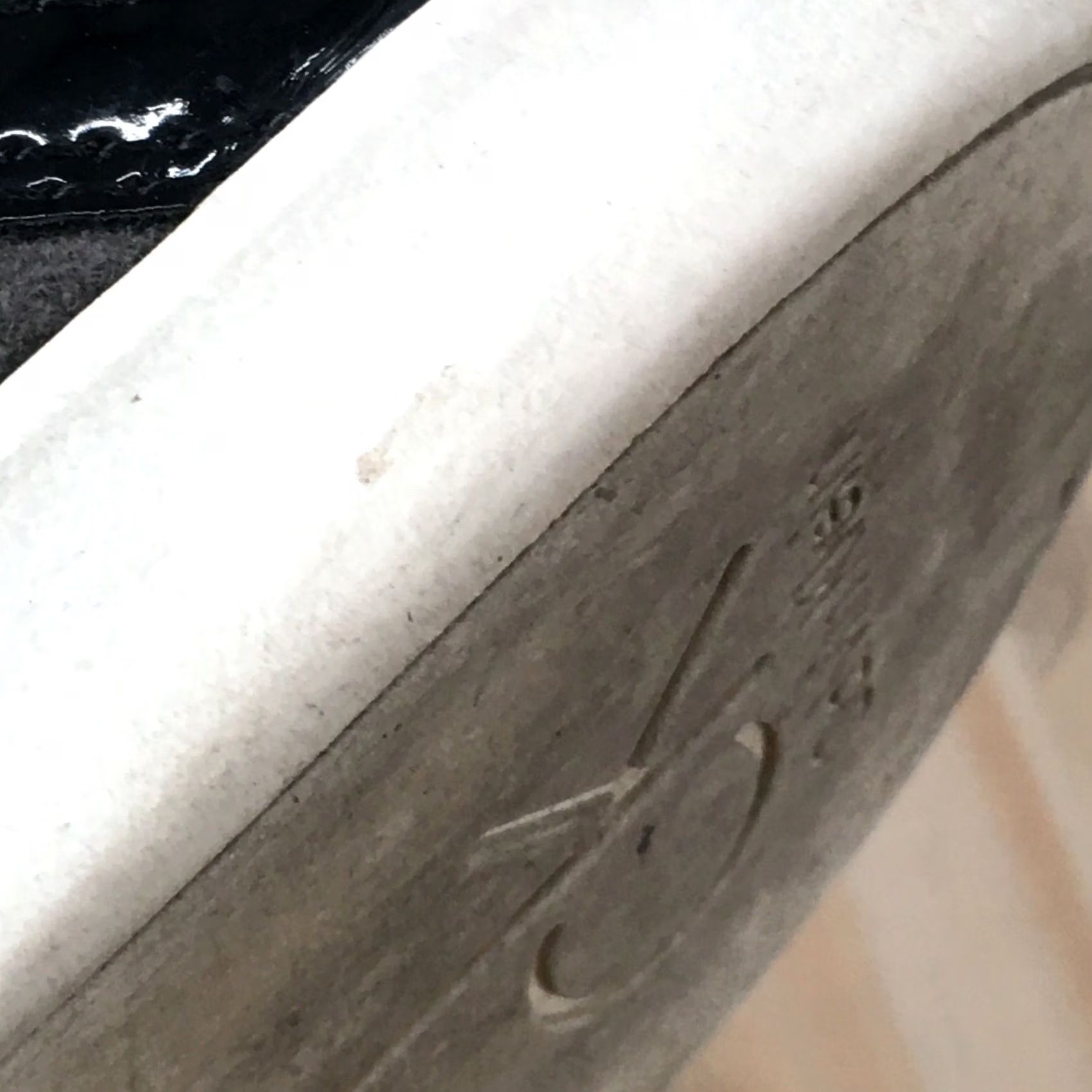 Calvin Klein Calvin Klein Shoes Womens High Top Sneakers Metallic Gray Suede Lace Up 8.5 39 US 8.5 UK 6 Mens Womens Girls Boys? Size M / US 6-8 / IT 42-44 - 5 Thumbnail