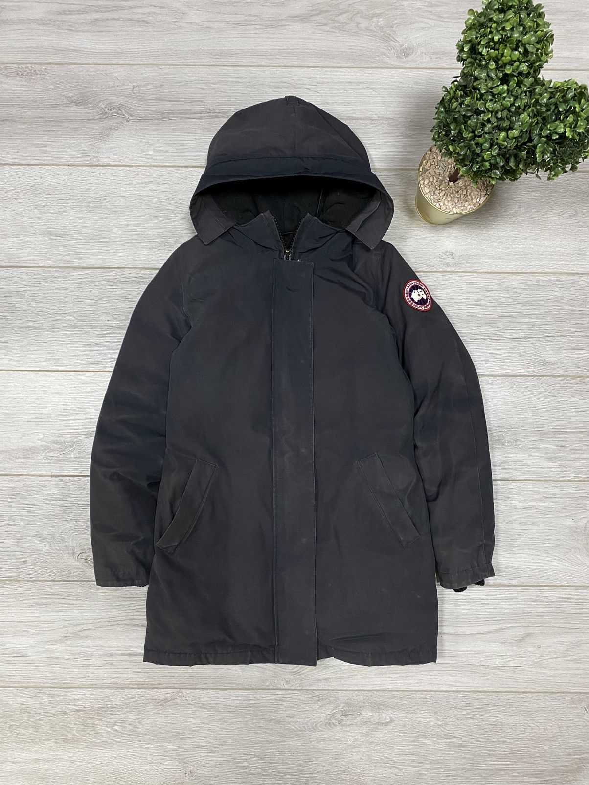 Canada Goose Canada Goose down puffer parka made in Canada Size M / US 6-8 / IT 42-44 - 1 Thumbnail