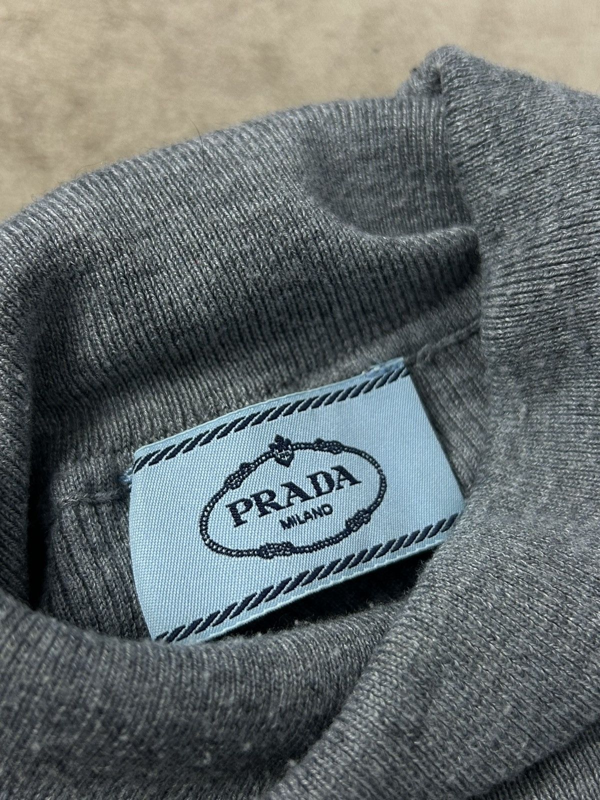 Prada Prada Milano Big Logo Turtleneck Sweater Size XS / US 0-2 / IT 36-38 - 10 Thumbnail