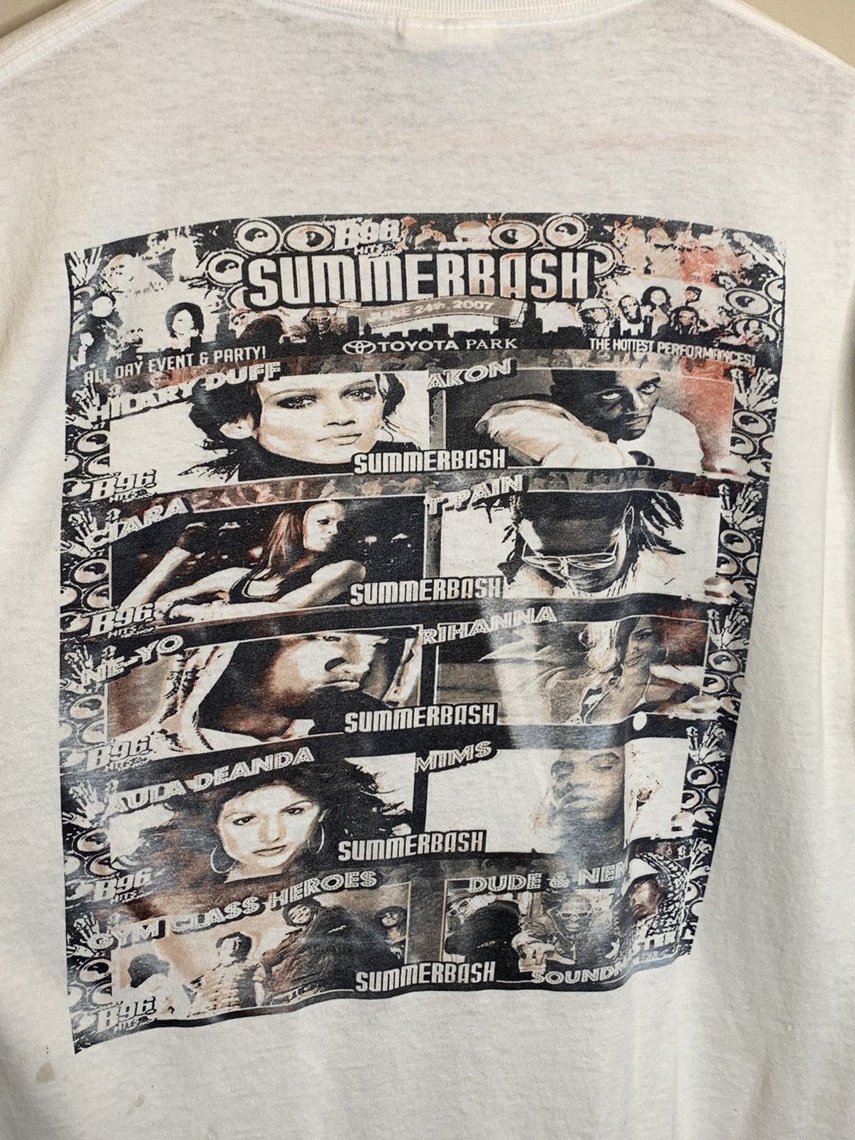 Rap Tees *RARE* 2007 SummerBash B96 Rihanna T-Pain Concert T-Shirt L Size US L / EU 52-54 / 3 - 4 Thumbnail