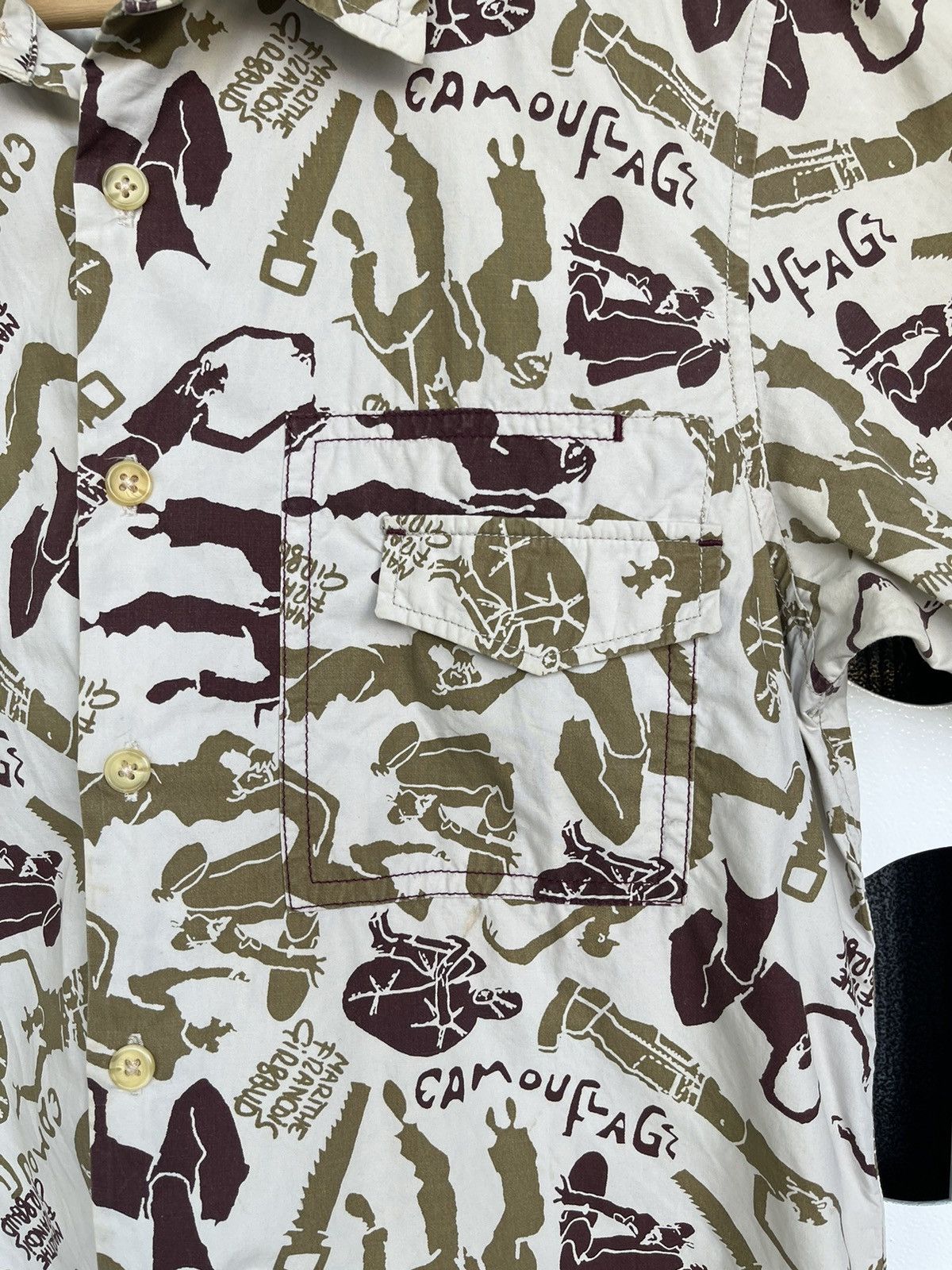 Marithe + Francois Girbaud MARITHE FRANCOIS GIRBAUD CAMO PRINT BUTTON UP SHIRT Size US M / EU 48-50 / 2 - 4 Thumbnail