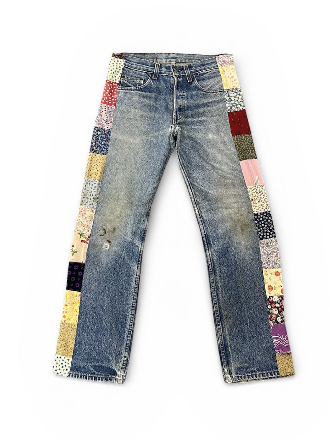 Vintage Vintage Levis 501 Big E Distressed Denim Jeans Size US 30 / EU 46 - 1 Thumbnail
