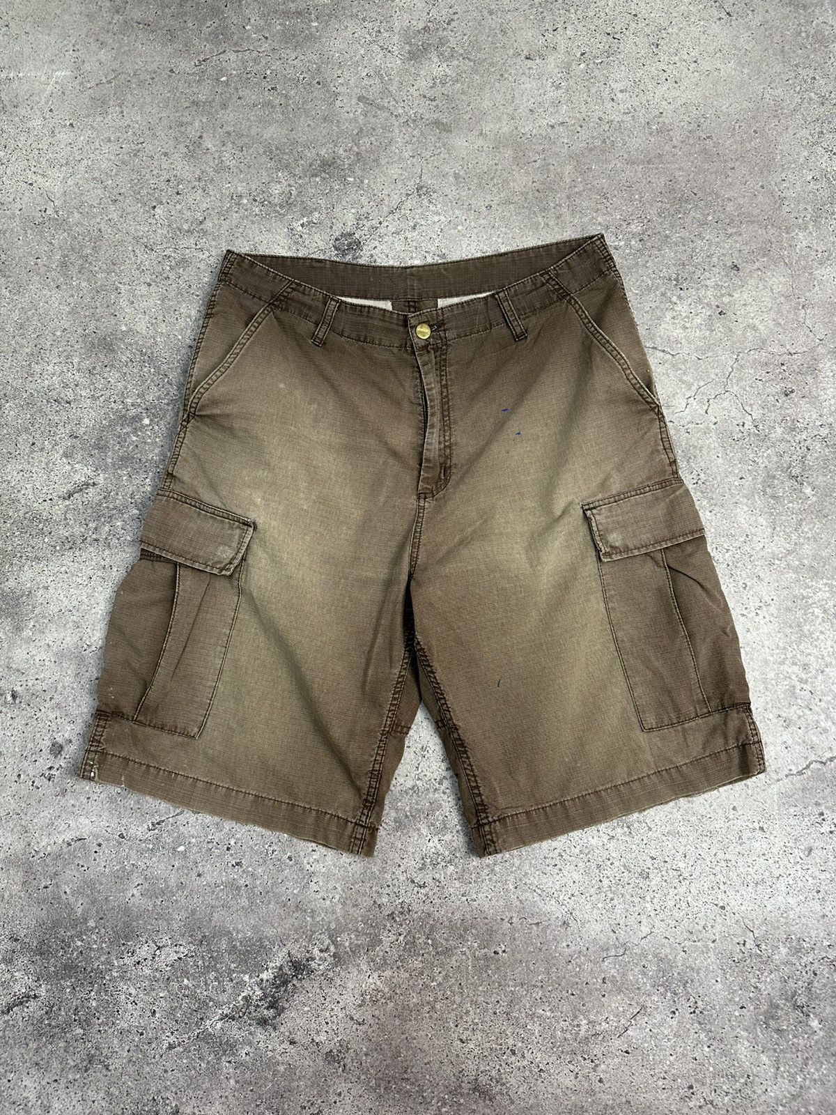 Carhartt Vintage Carhartt Cargo Shorts Brown Distressed Y2K Faded Size US 32 / EU 48 - 4 Thumbnail