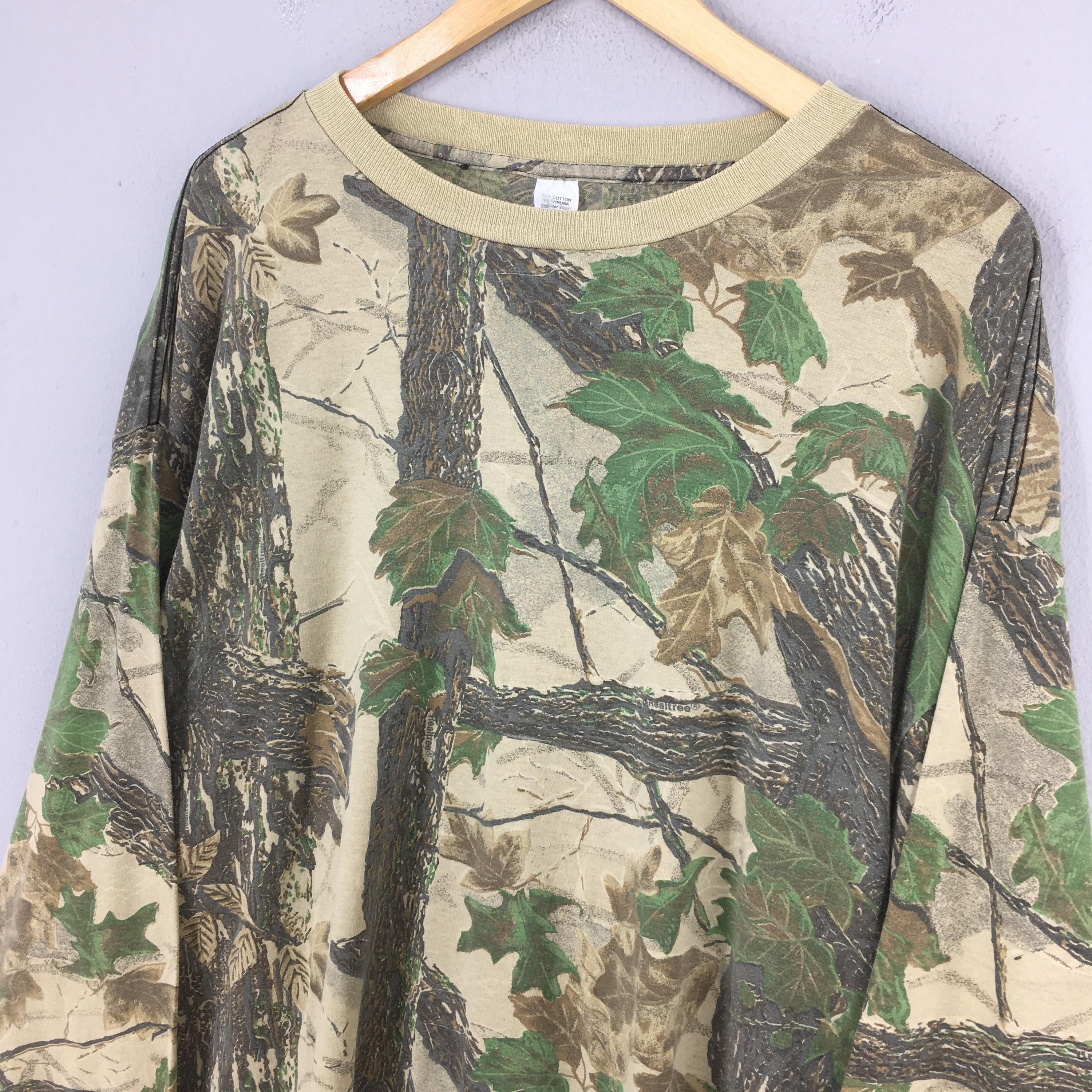 Mossy Oaks × Realtree × Vintage Vintage 90's Real Tree Camo Longsleeve T shirt 2XLarge Size US XXL / EU 58 / 5 - 3 Thumbnail