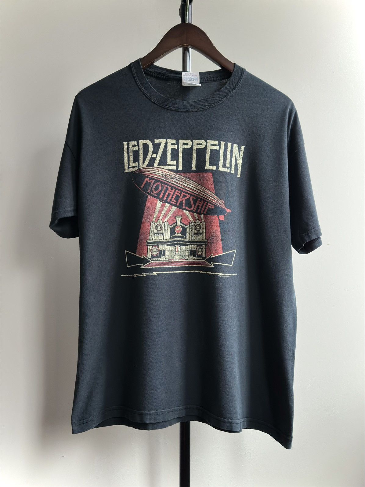 Band Tees × Led Zeppelin × Vintage Vintage 2007 Led Zeppelin Mothership Band Tee Size US L / EU 52-54 / 3 - 1 Thumbnail