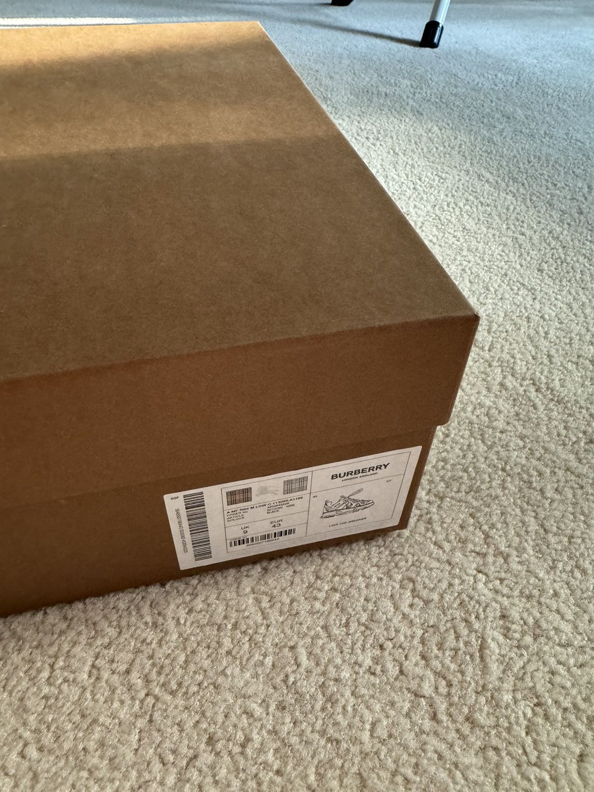 Burberry Burberry Winter Sneakers (A:MF RSF M Low C) Size US 10 / EU 43 - 7 Thumbnail