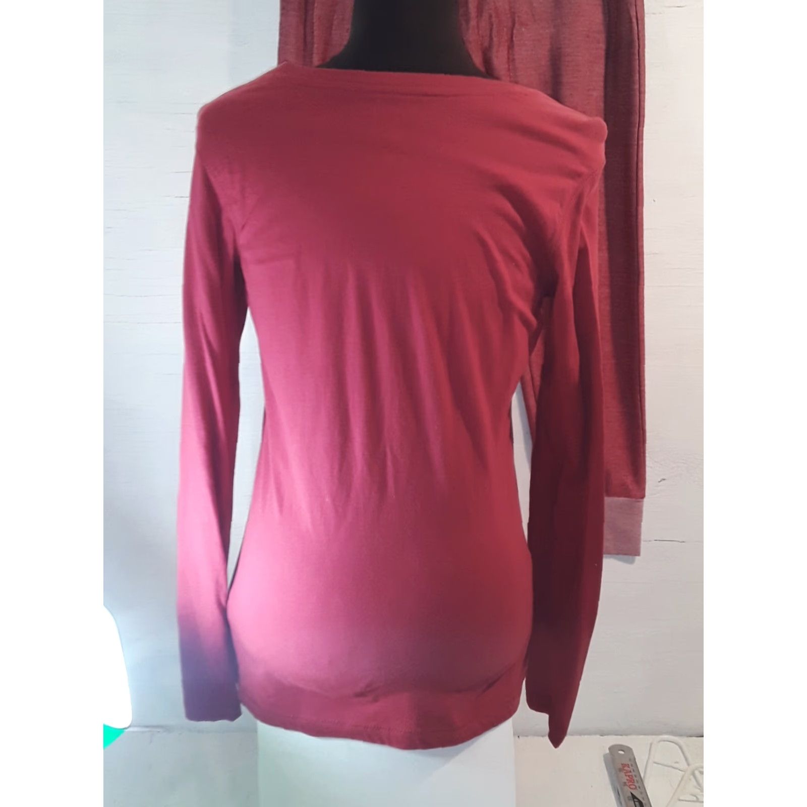 Vintage VINTAGE: no matter; 2pc outfit: Antigua red band pants set, CrossFit activewear, long sleeve top & 2 tone pants, M, Women, Red, Open neck sweatshirt? Size 32" / US 10 / IT 46 - 4 Thumbnail