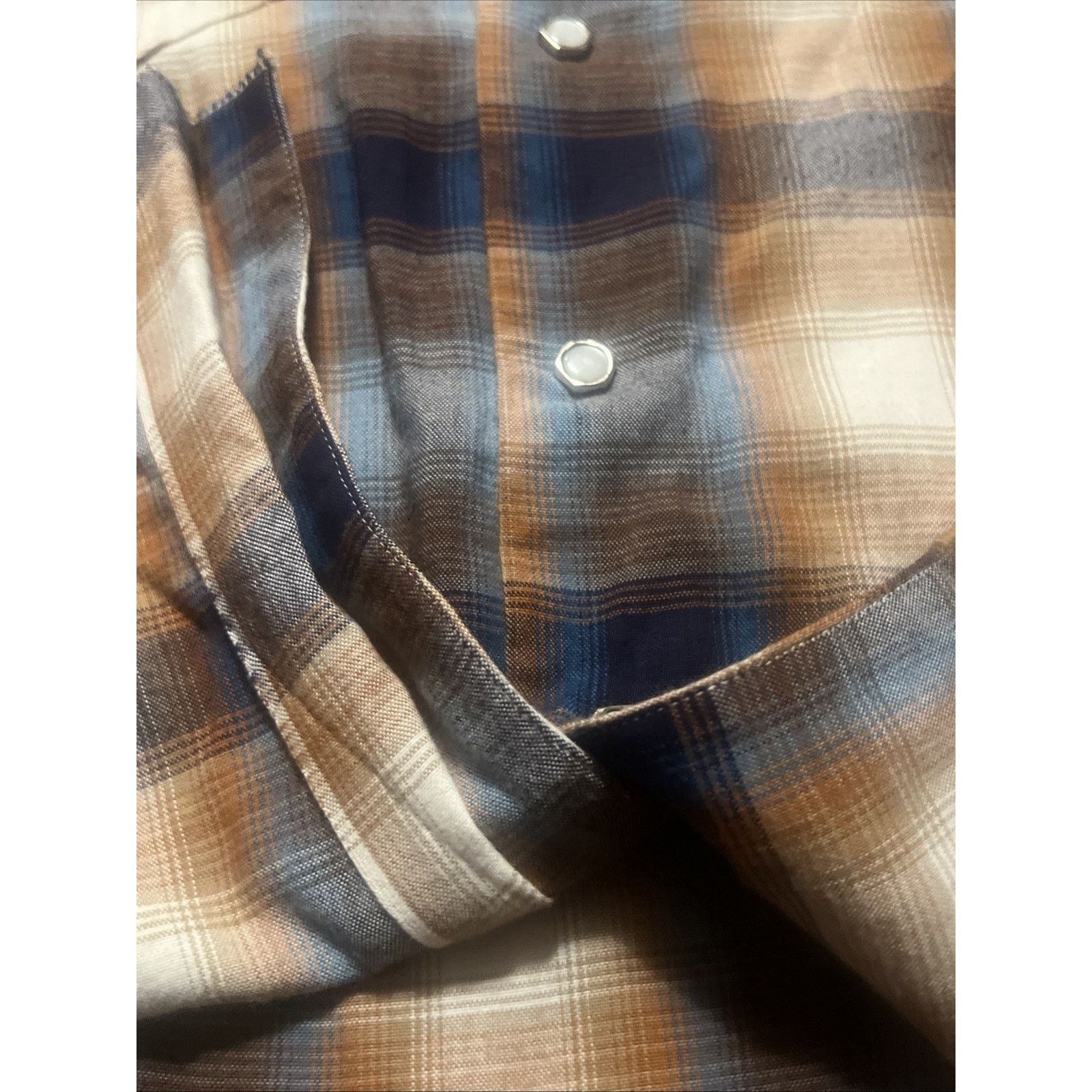The Unbranded Brand Vtg 50s Heavy Rayon Shadow Plaid Shirt Sawtooth Pearl Snap M Size US M / EU 48-50 / 2 - 19 Thumbnail